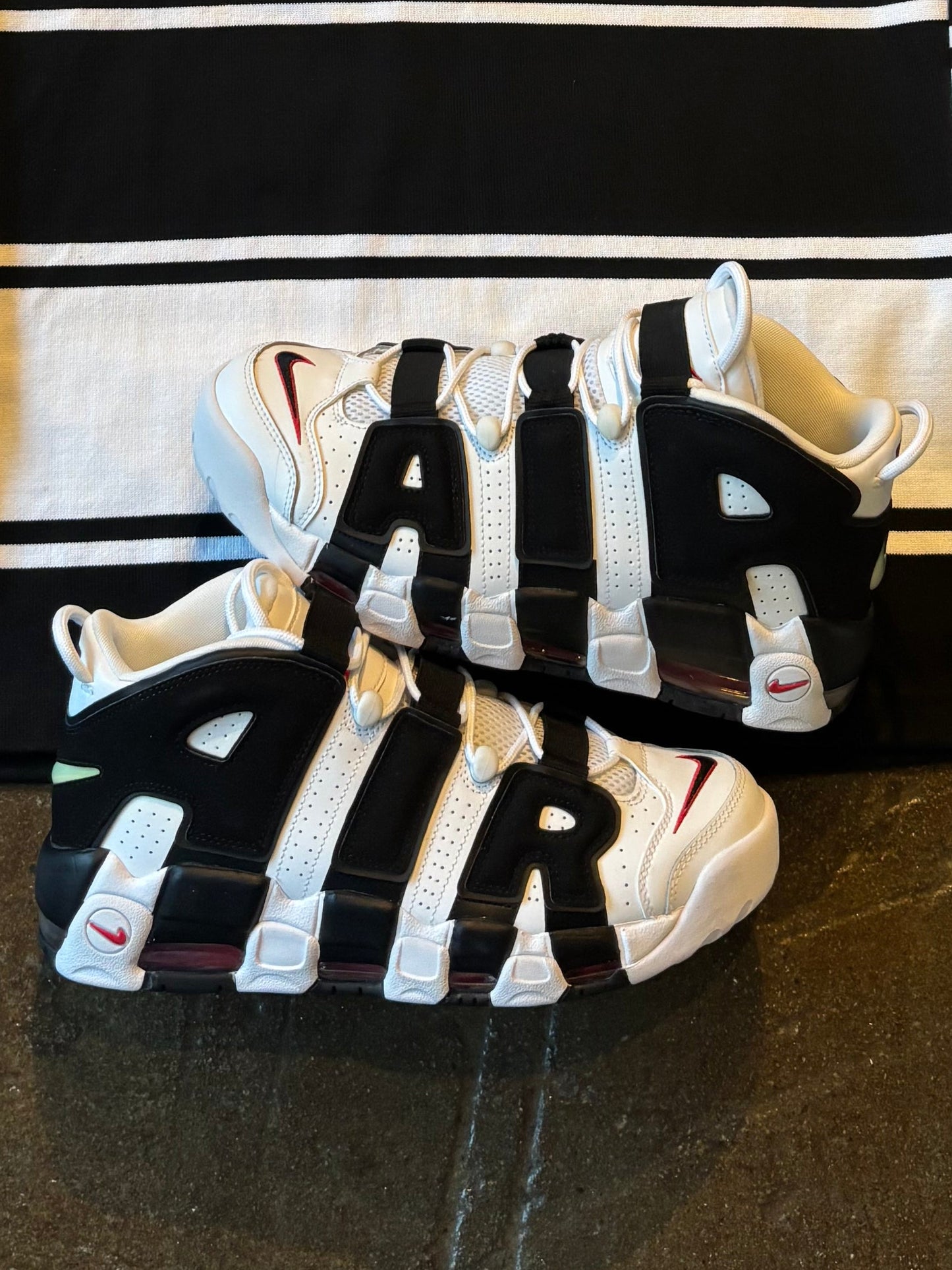 Nike uptempo (10.5) no box