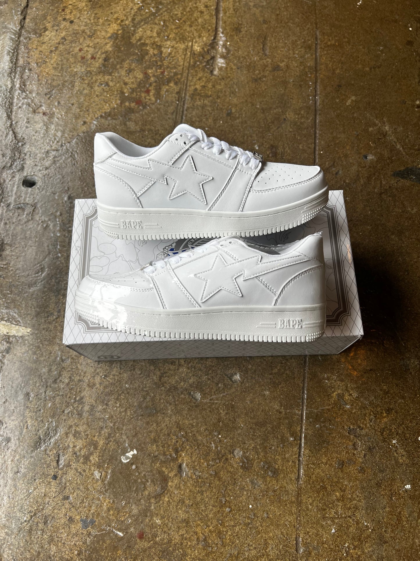 Bapesta Triple White (9)