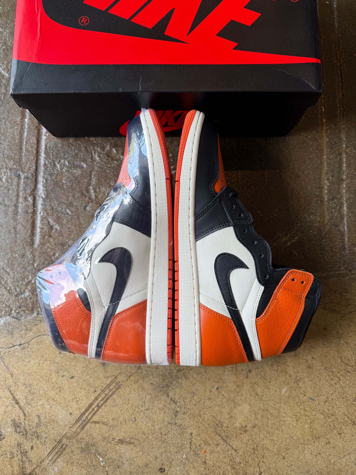AJ1 Shattered Backboard (11)