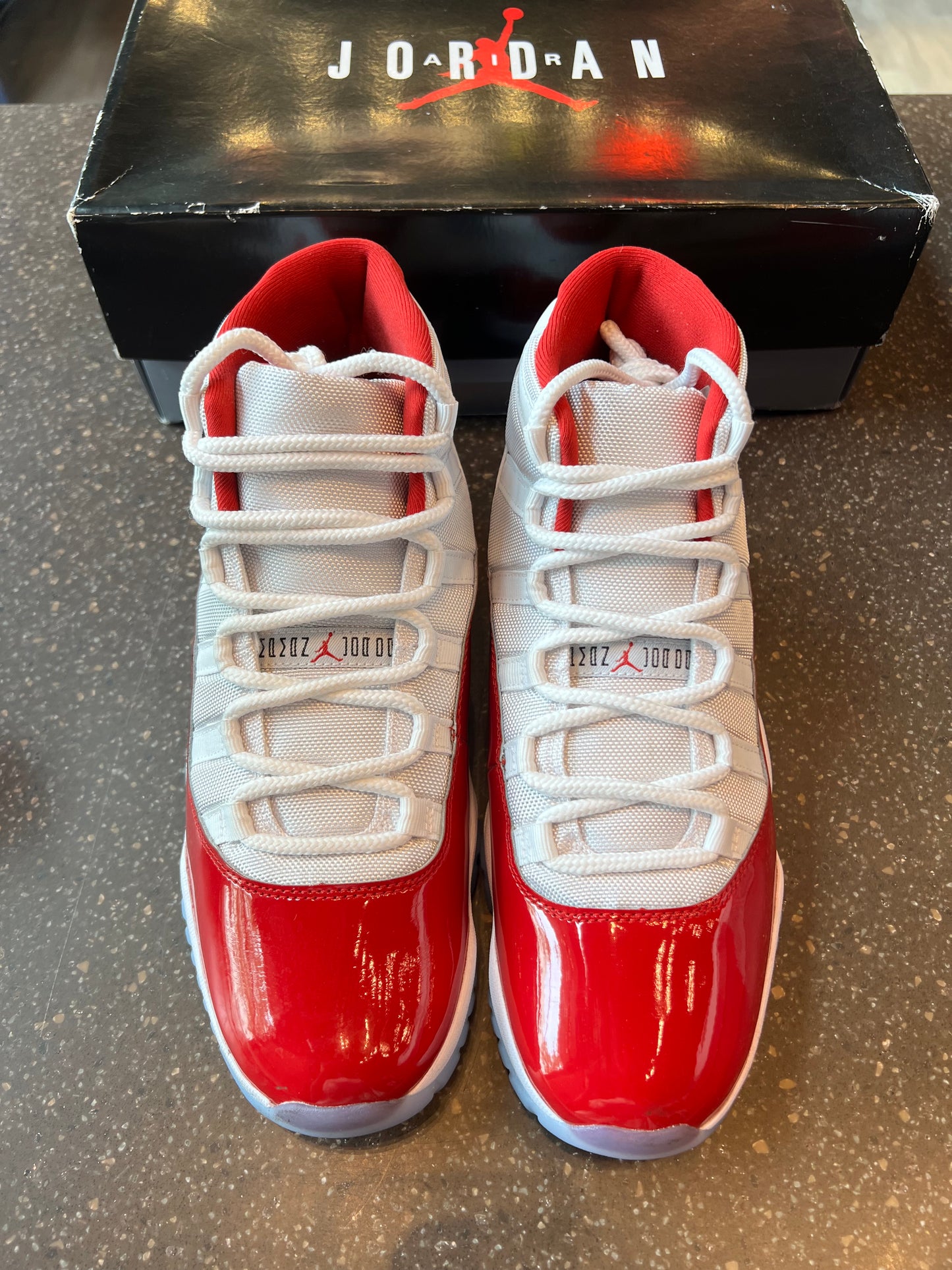 AJ11 Cherry (10.5)