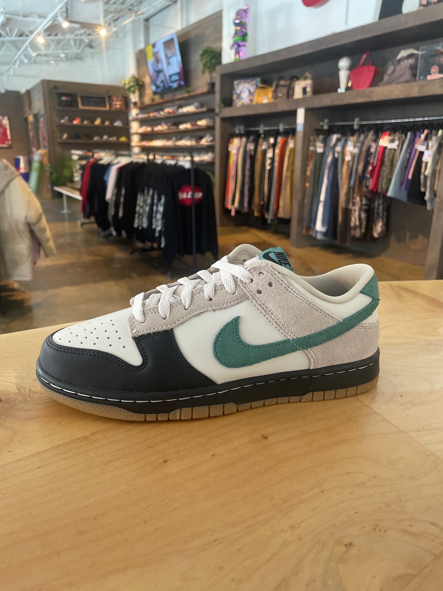 Nike Dunk Low (7) brand new