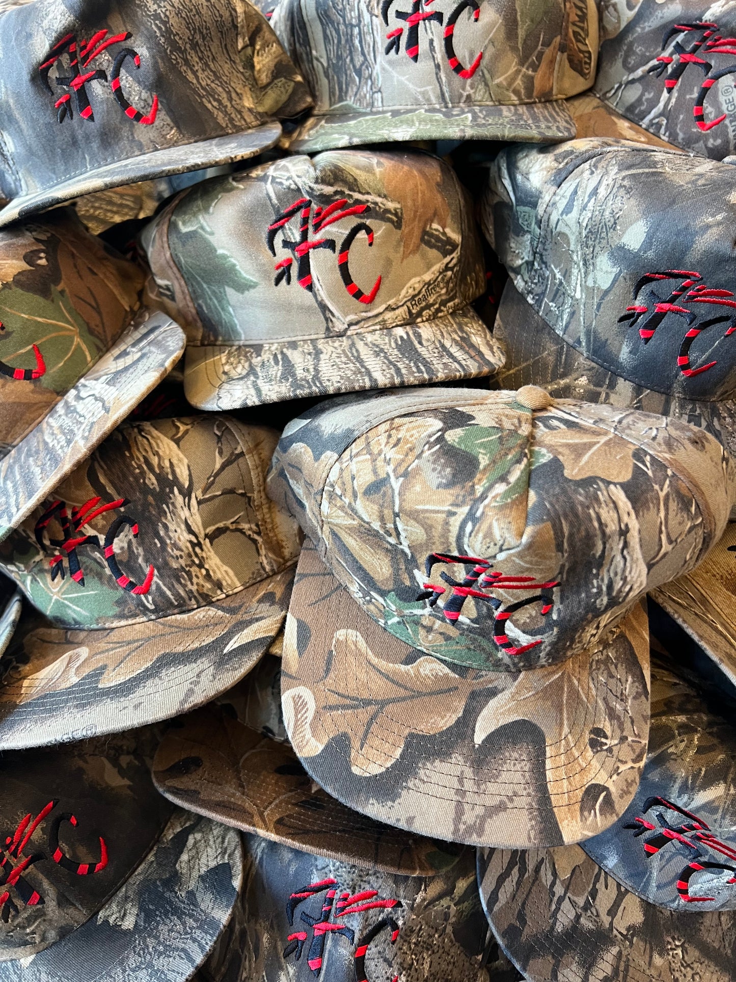 FC Camo Red/Black Snapback