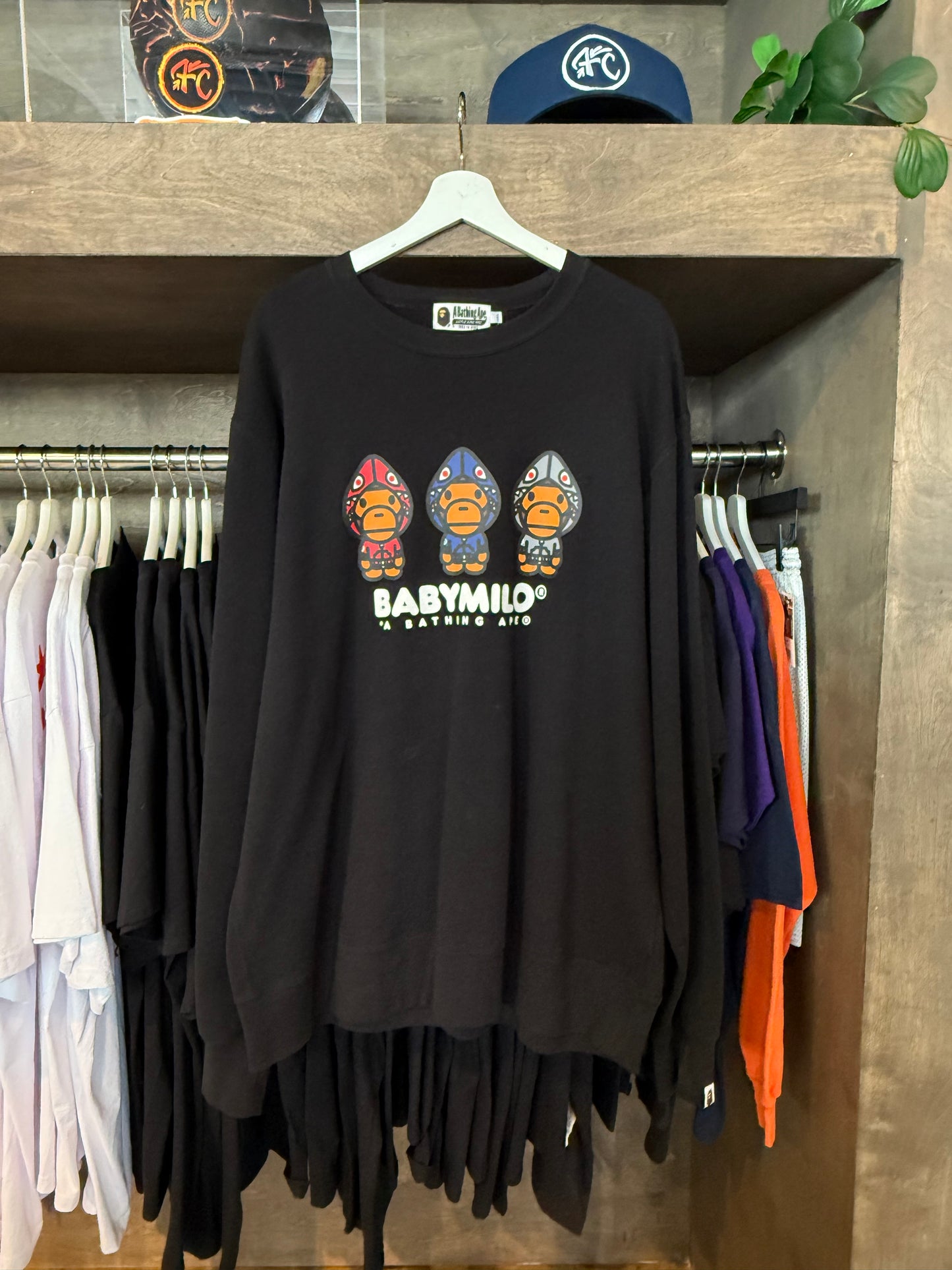 Bape Baby Milo Crewneck (XXXL)