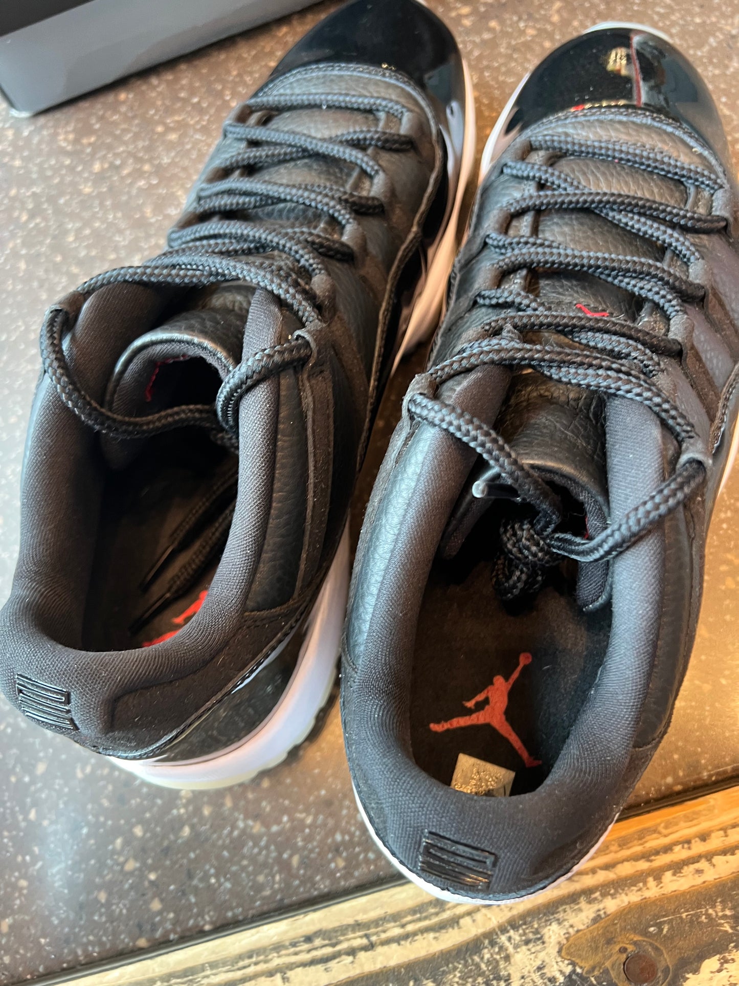 AJ11 Low 72-10