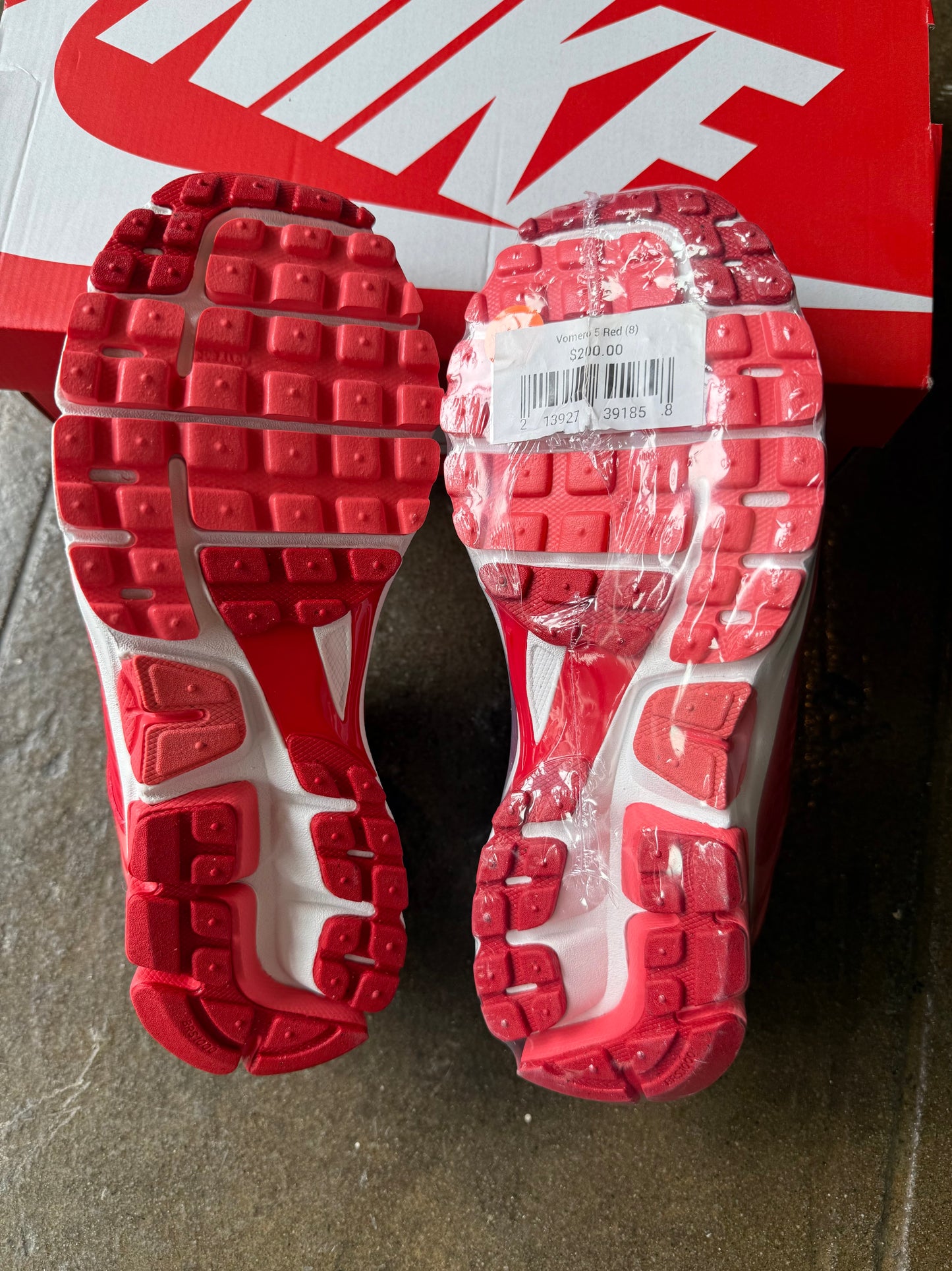 Vomero 5 Red (8)