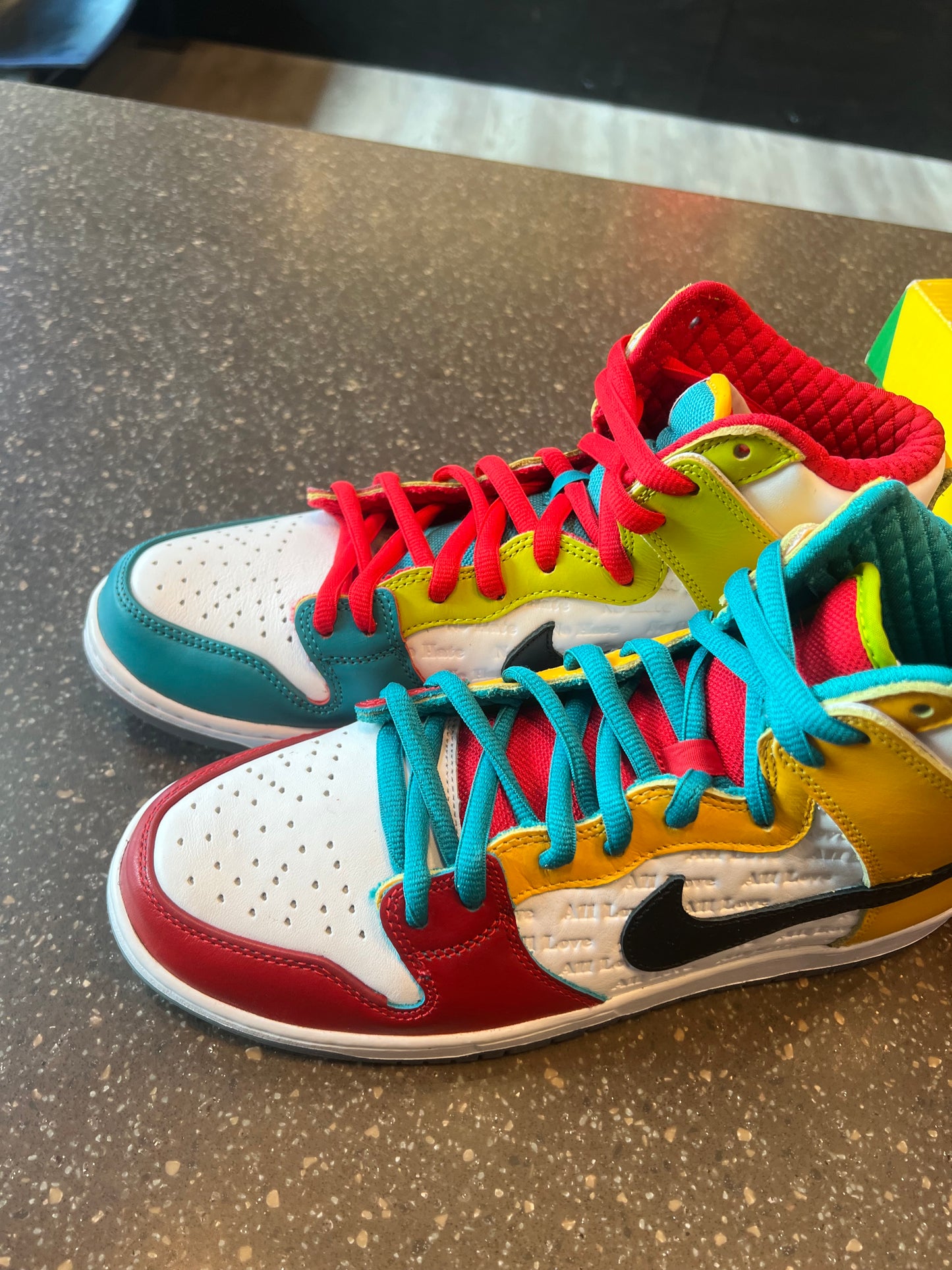Nike SB Dunk High All Love (11)