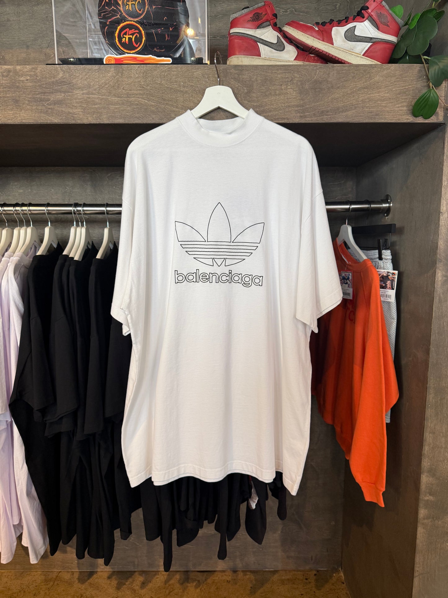 Balenciaga Tee (XL)