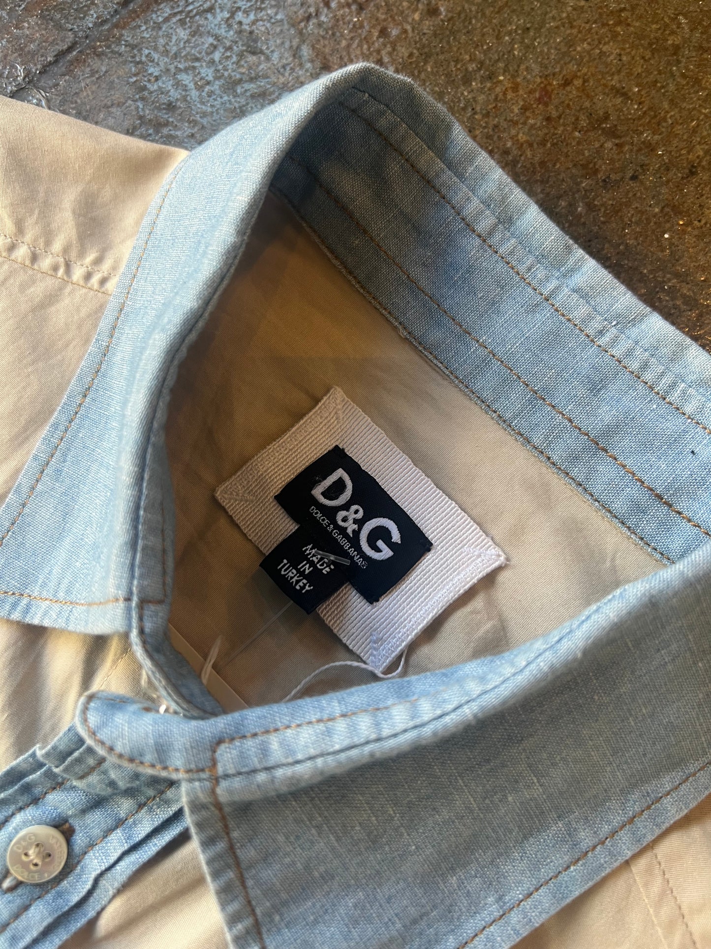 Dolce & Gabbana Women’s Button (L)