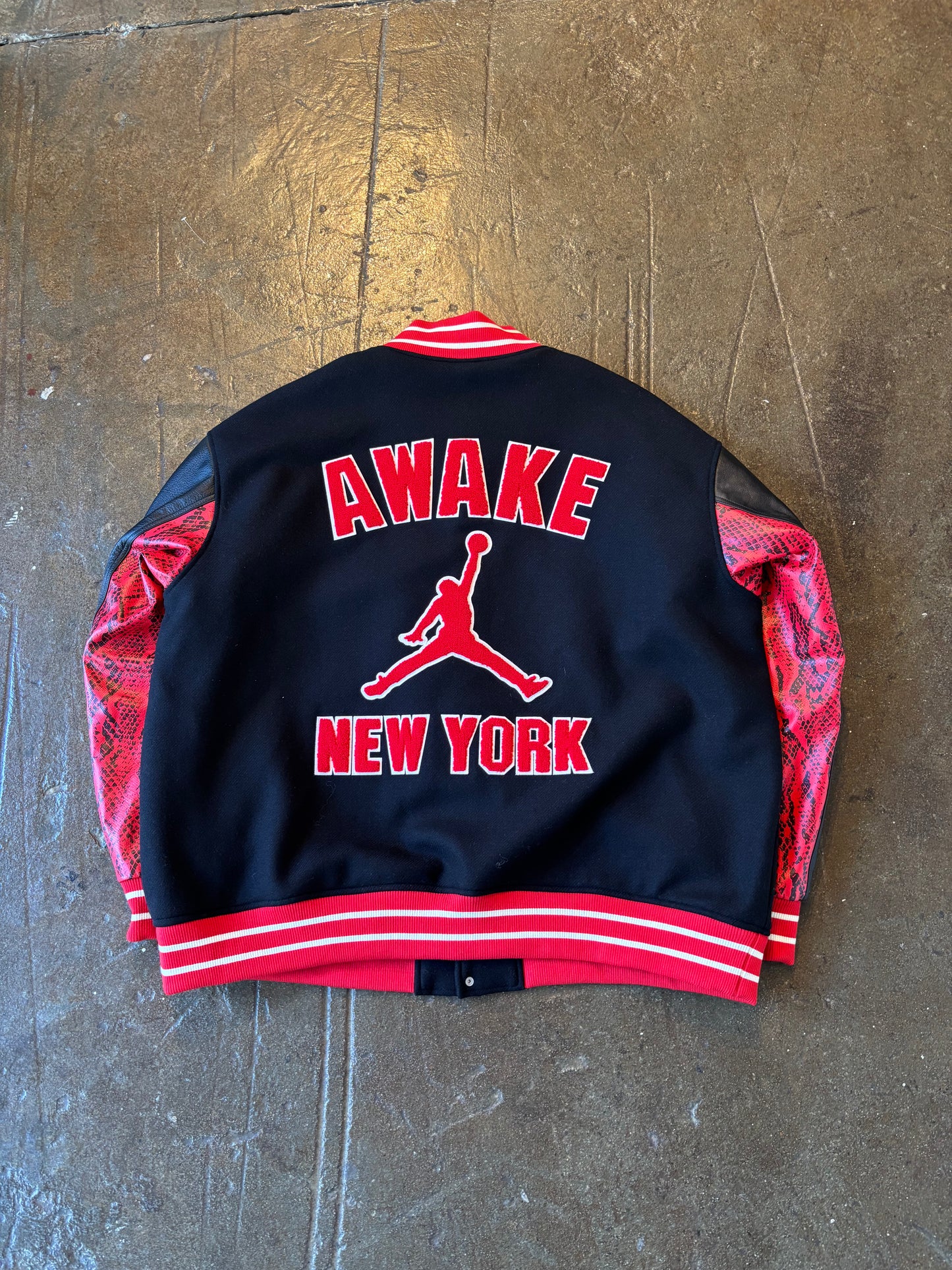 Air Jordan Awake NY Varsity jacket (XXXL)