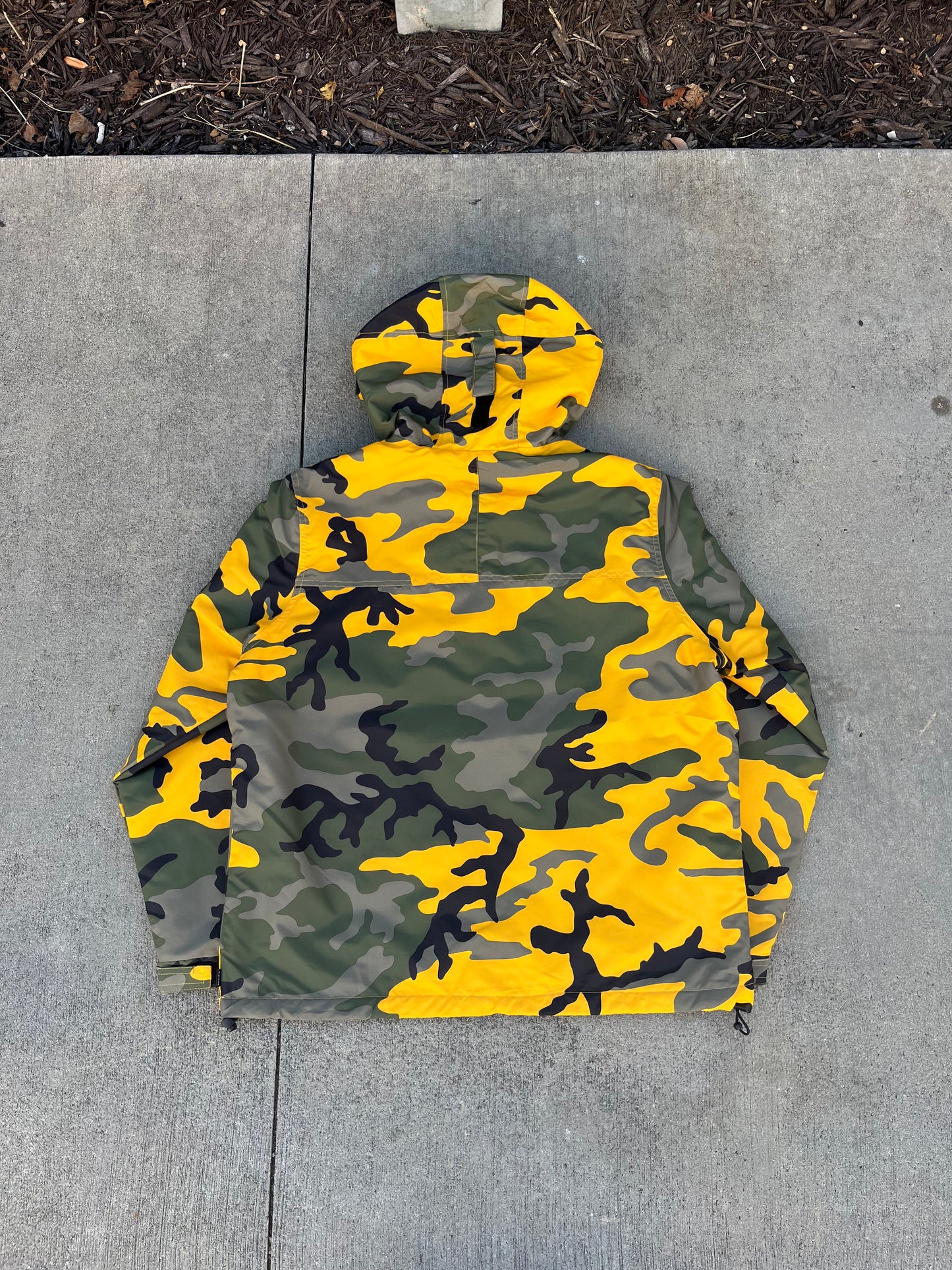 Supreme Camo Half Zip Pullover Jacket (M)