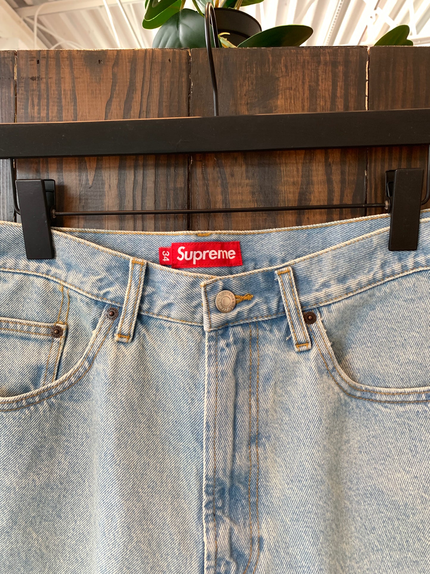 Supreme Denim Shorts (34) New