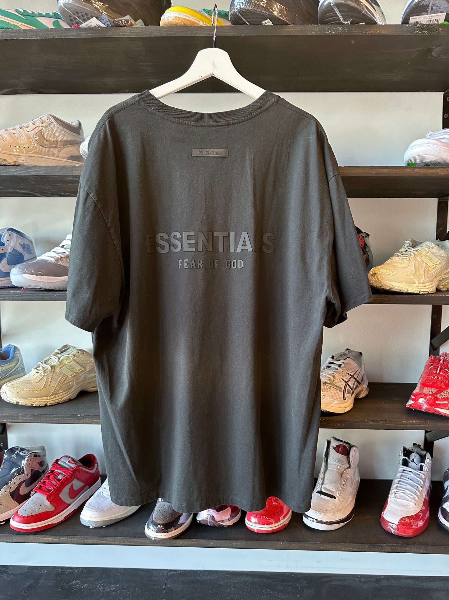 Essentials Tee (XL)