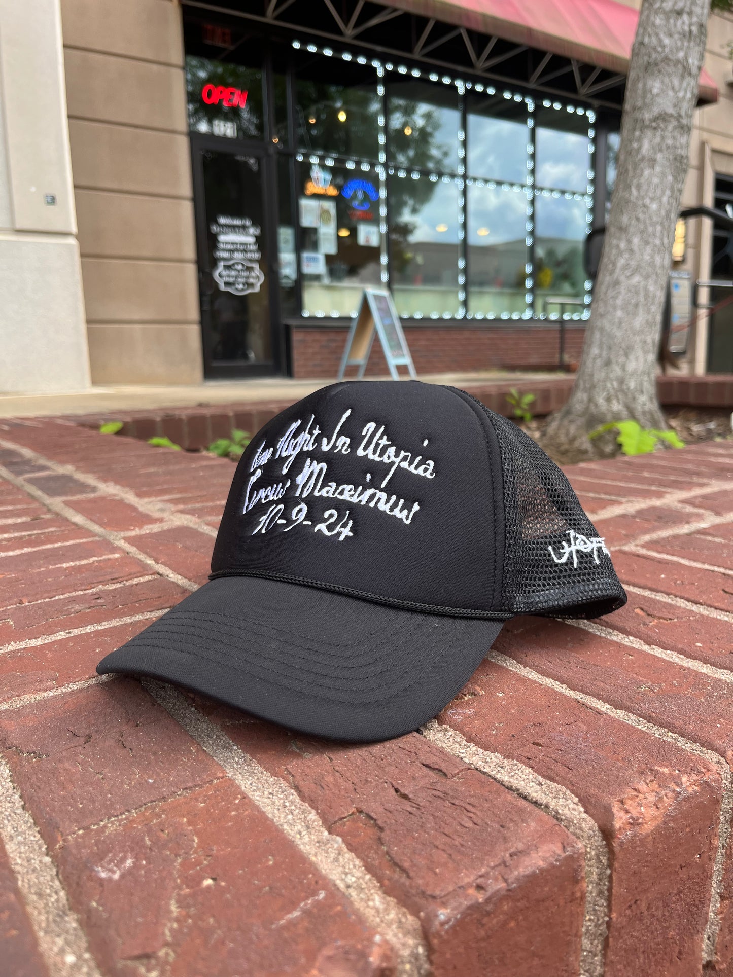 Travis Scott Metlife Trucker Hat