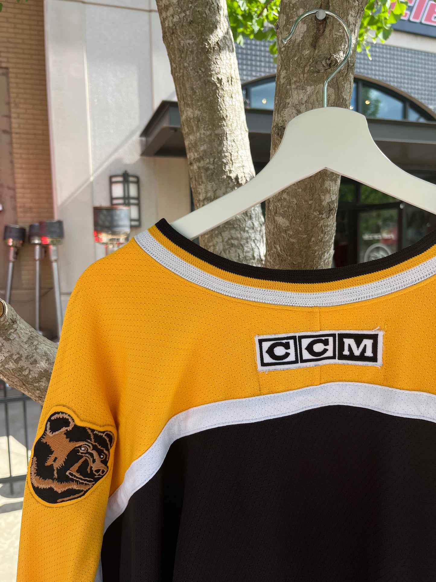 Vintage Boston Bruins CCM Jersey (2XL)