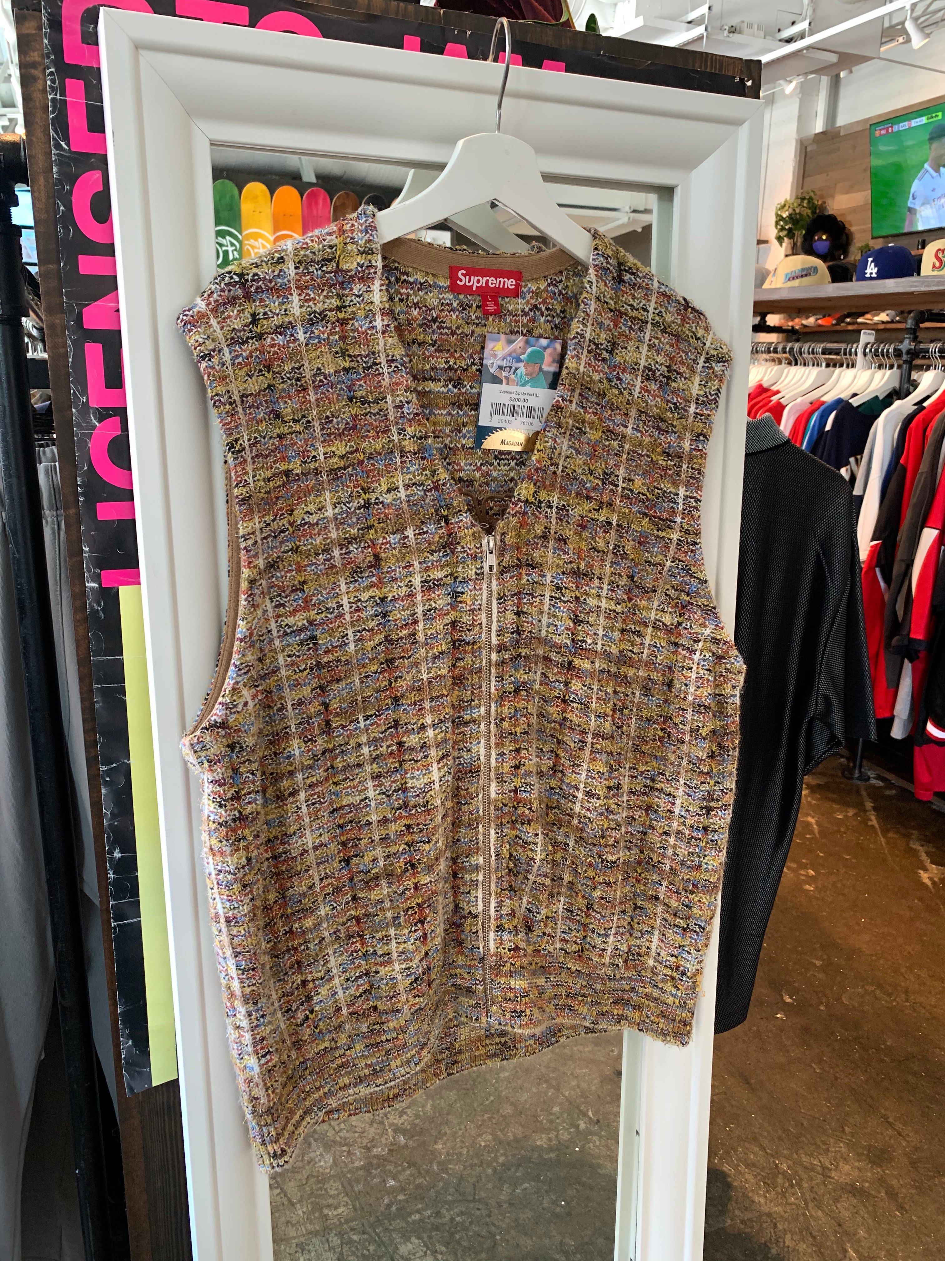Supreme Speckled Zip Up Sweater Vest Ｌ Supreme Speckled Zip Up Sweater Vest Tan Men's - SS25 - US