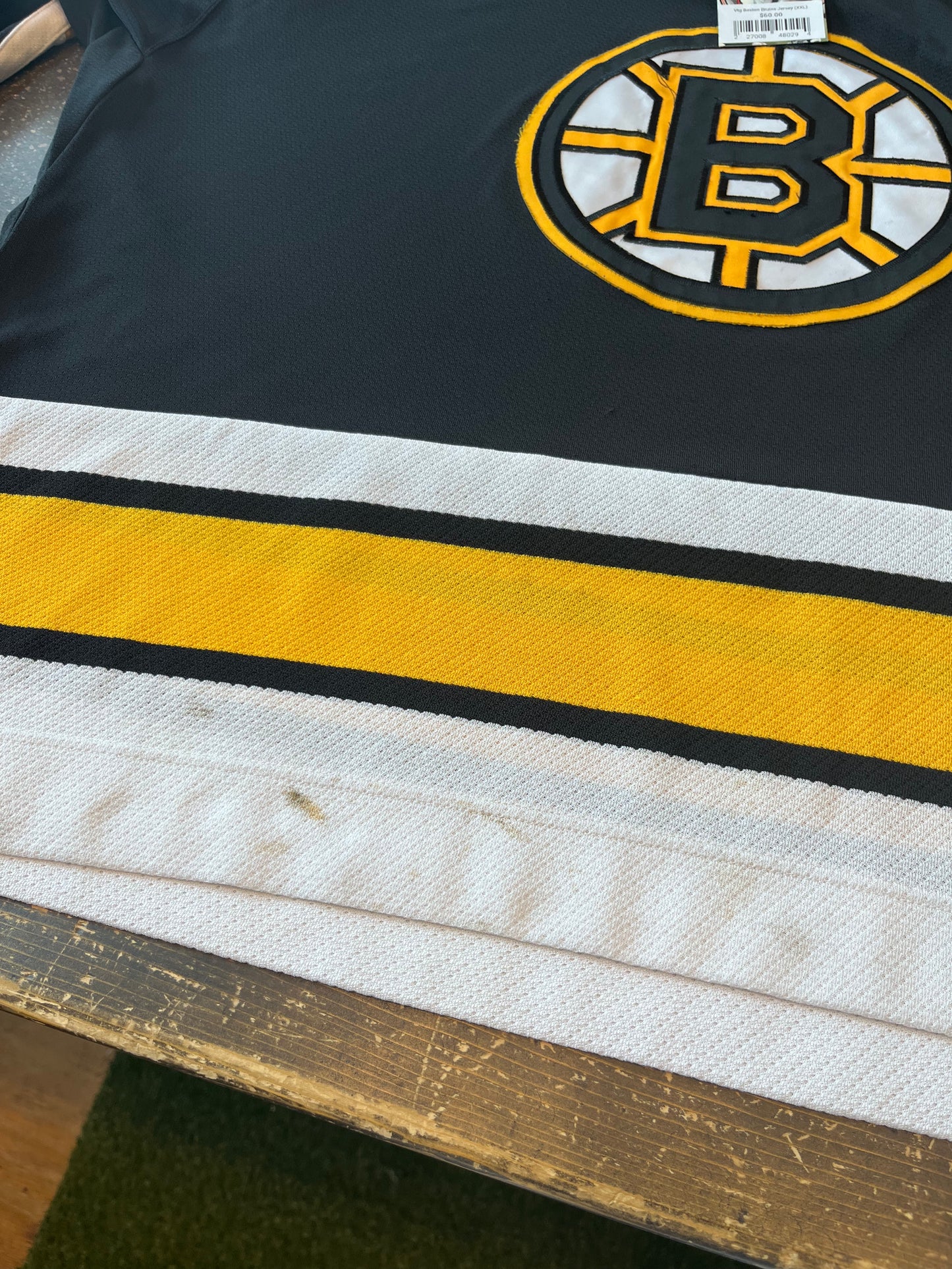 Vintage Boston Bruins CCM Jersey (2XL)