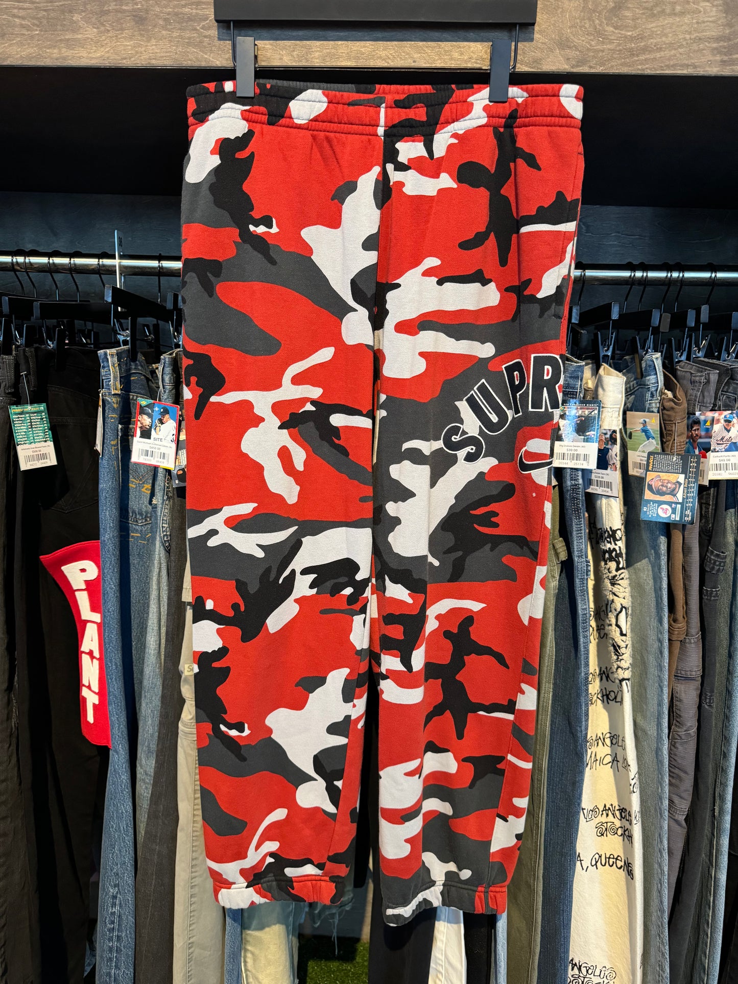 Supreme red camo sweatpants 2XL