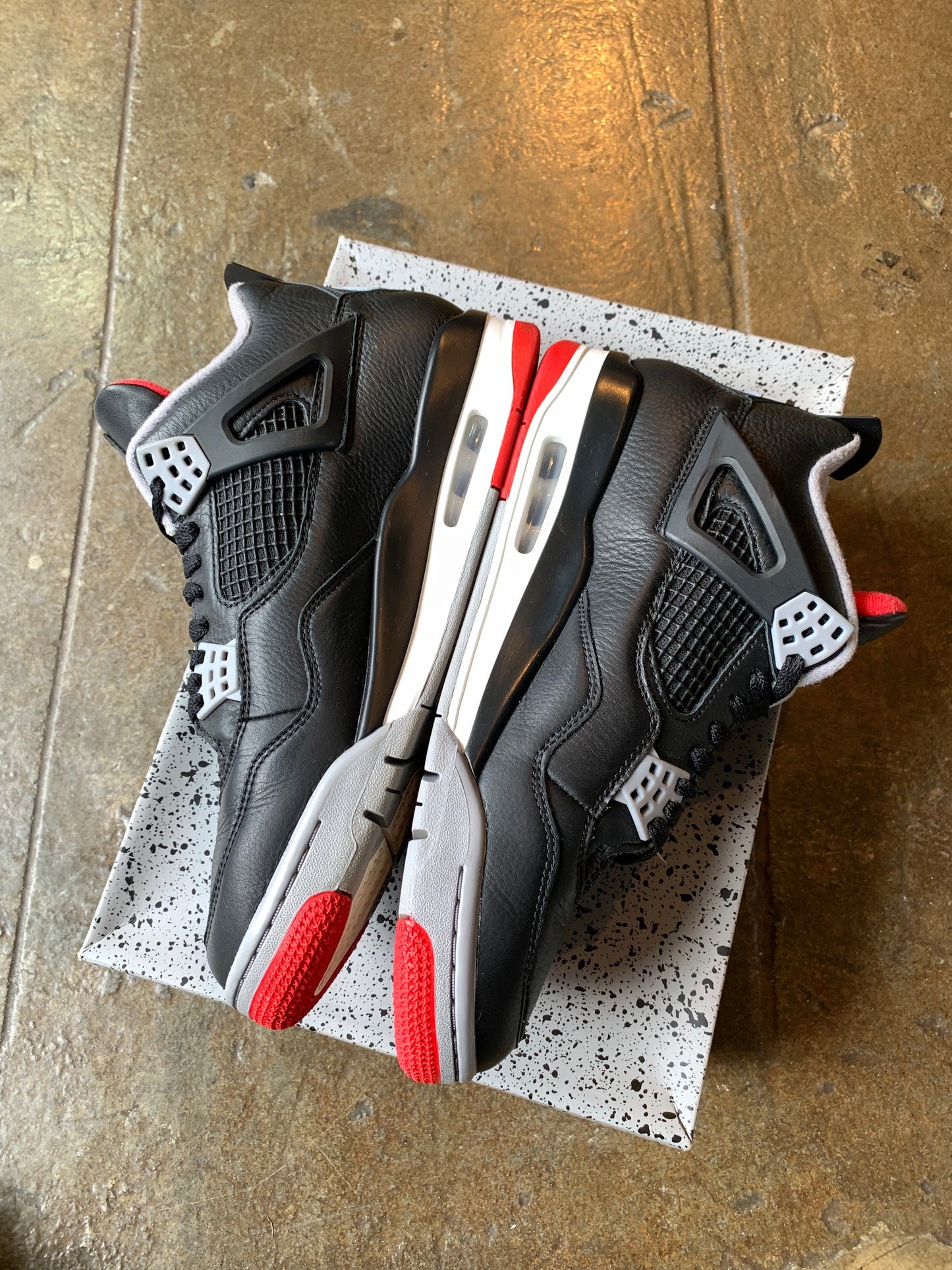 AJ4 Bred (10) Worn