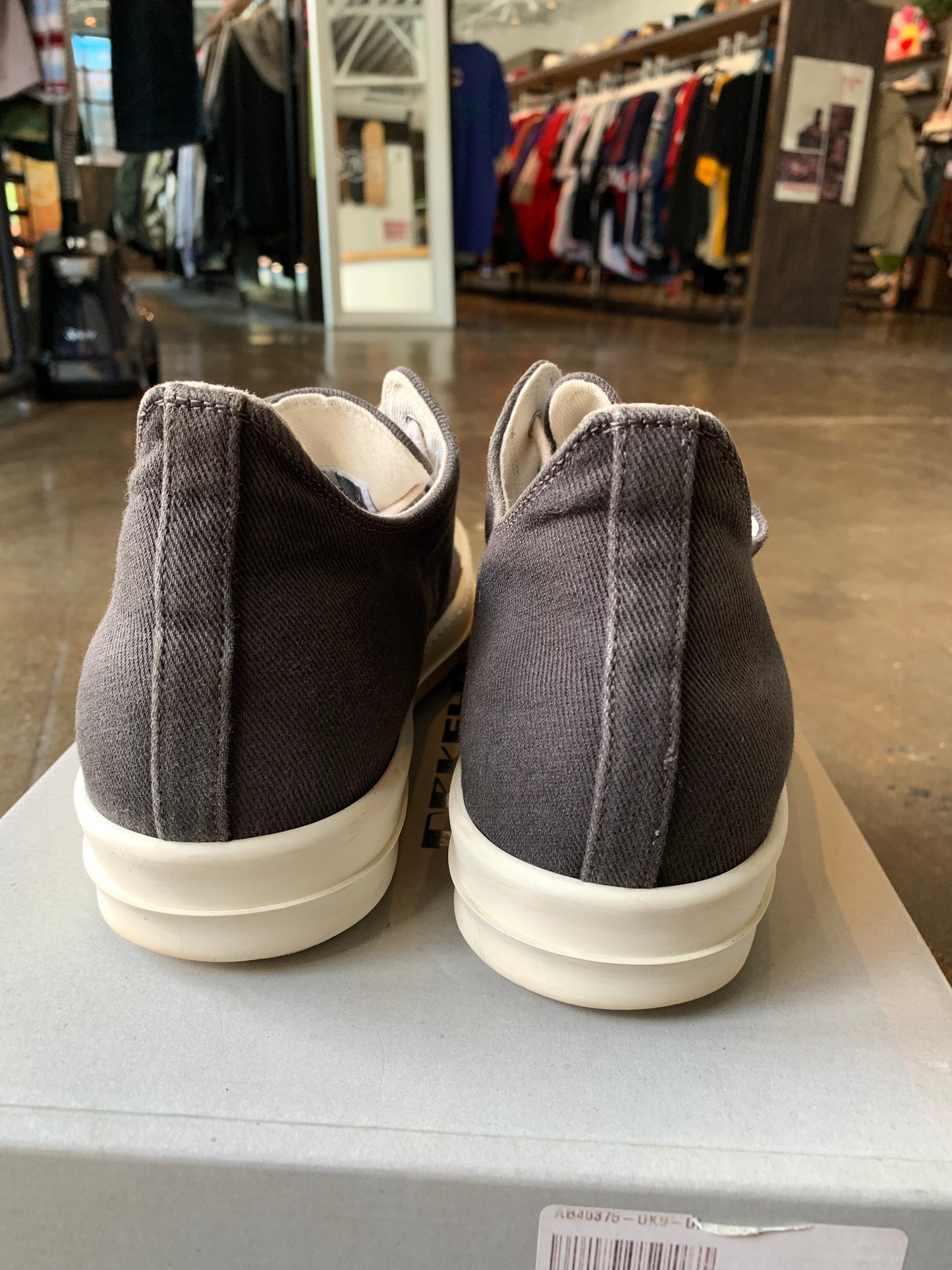RO Ramone Low (43) Worn