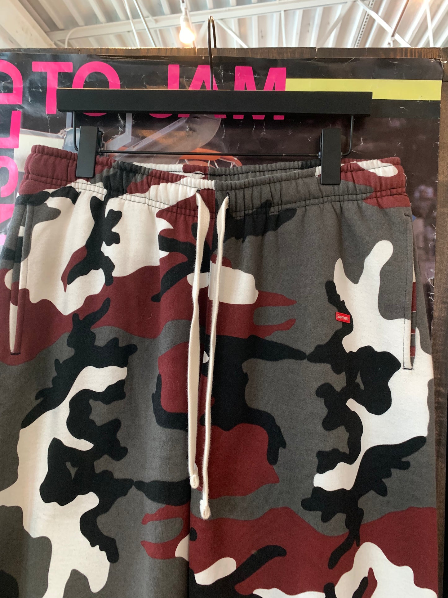 Supreme Camo Sweatpants (M) Worn