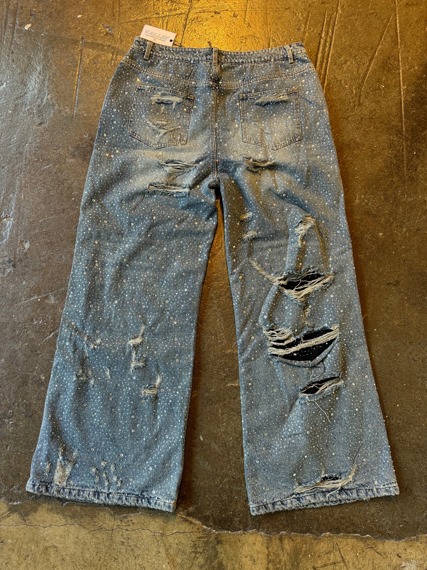 Brand new vale rhinestone denim pants (36)
