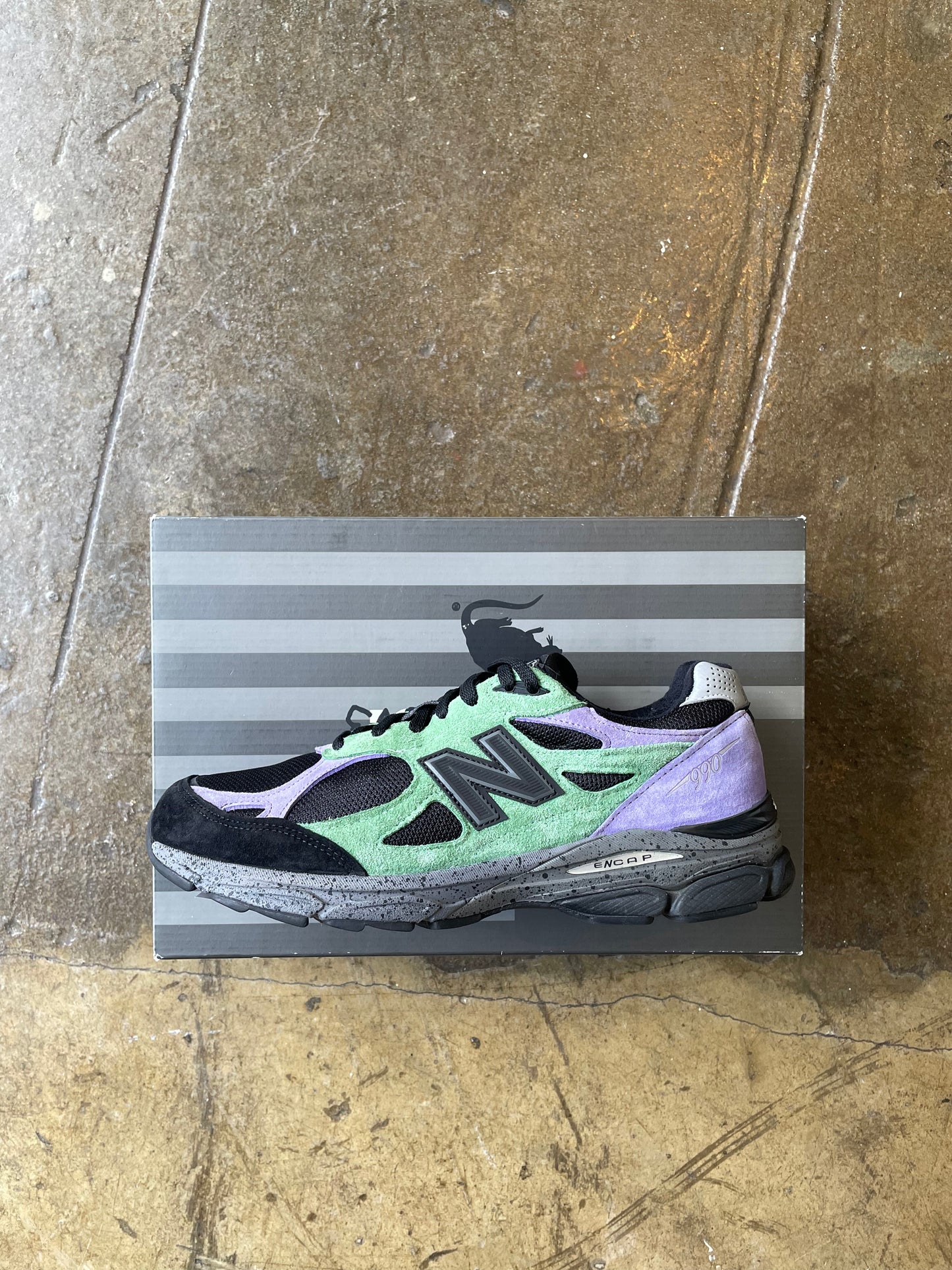 NB 990 Stray Rats (10) Worn