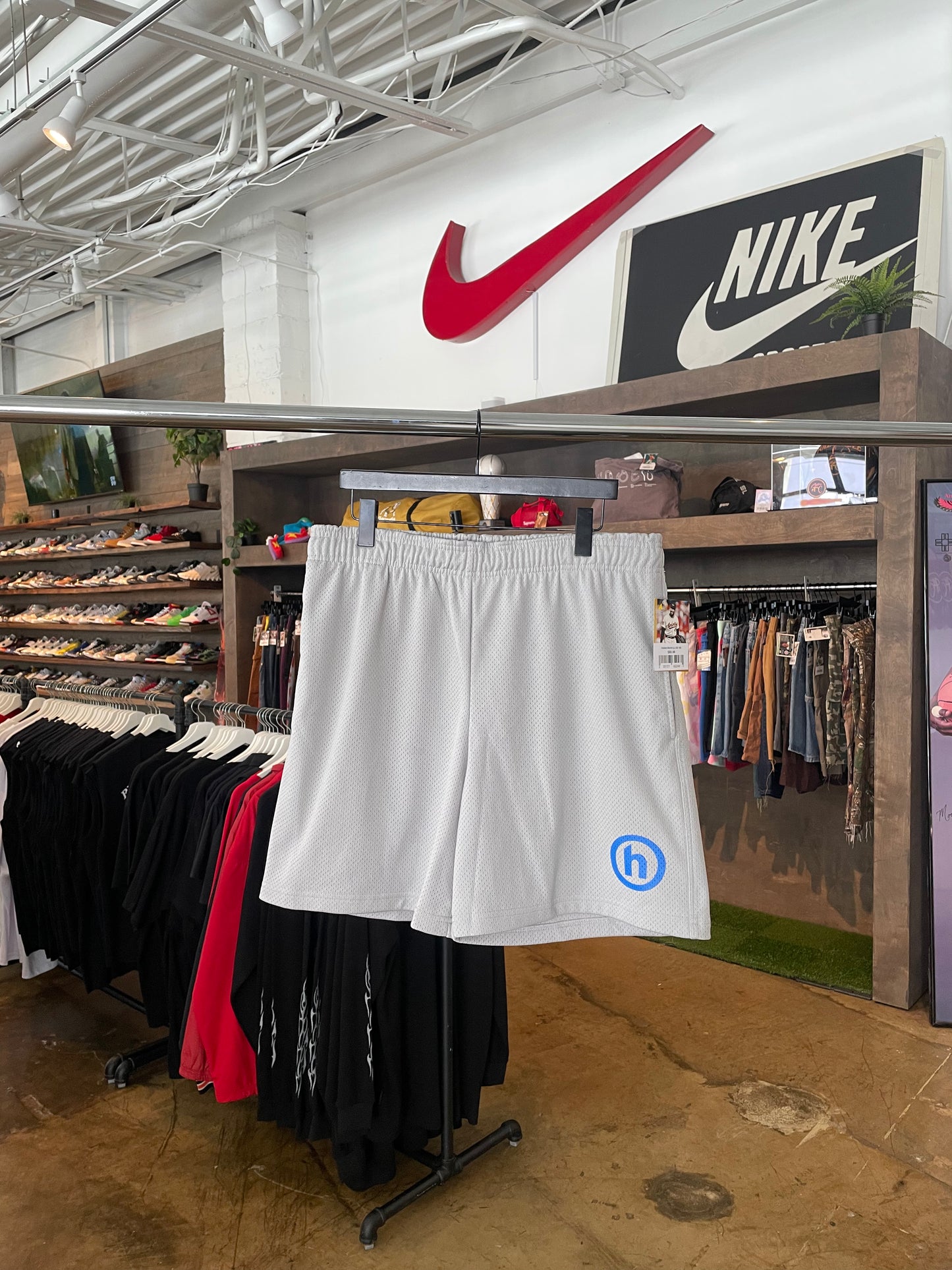 Hidden NY Shorts (32-34)