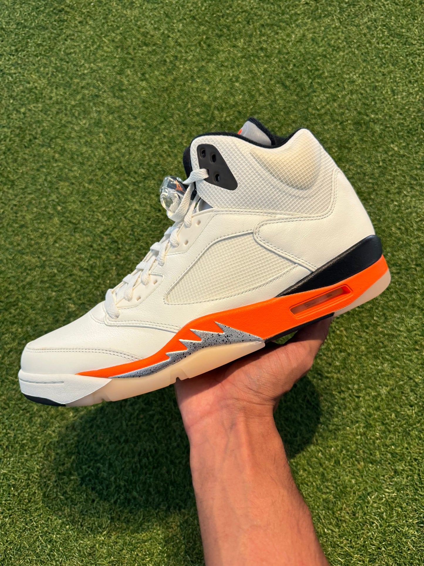 AJ5 Shattered Backboard (13)