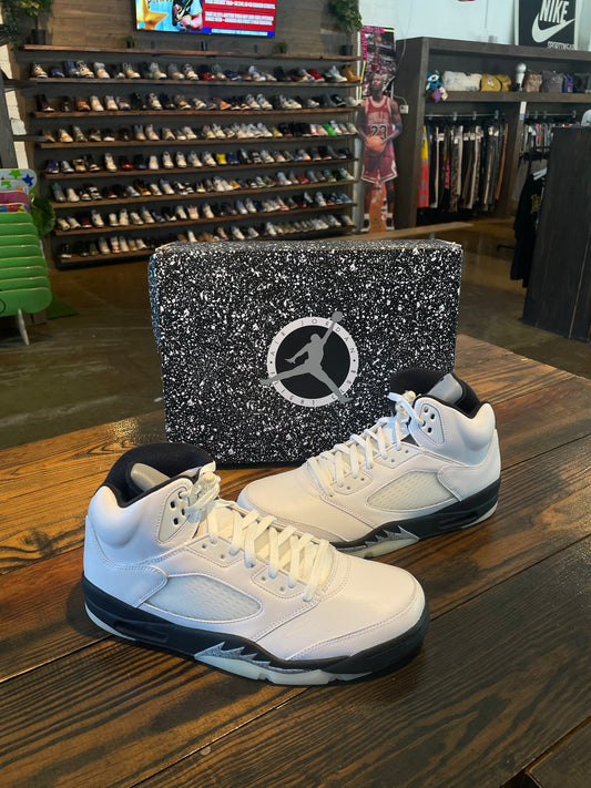 AJ5 Reverse Metallic (12) Brand New