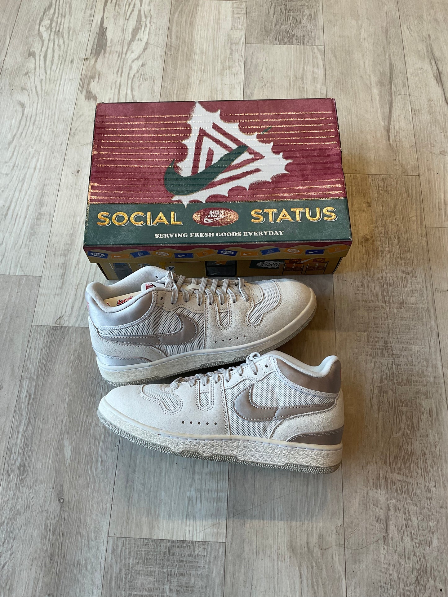 Mac Attack Social Status (10.5) Brand New
