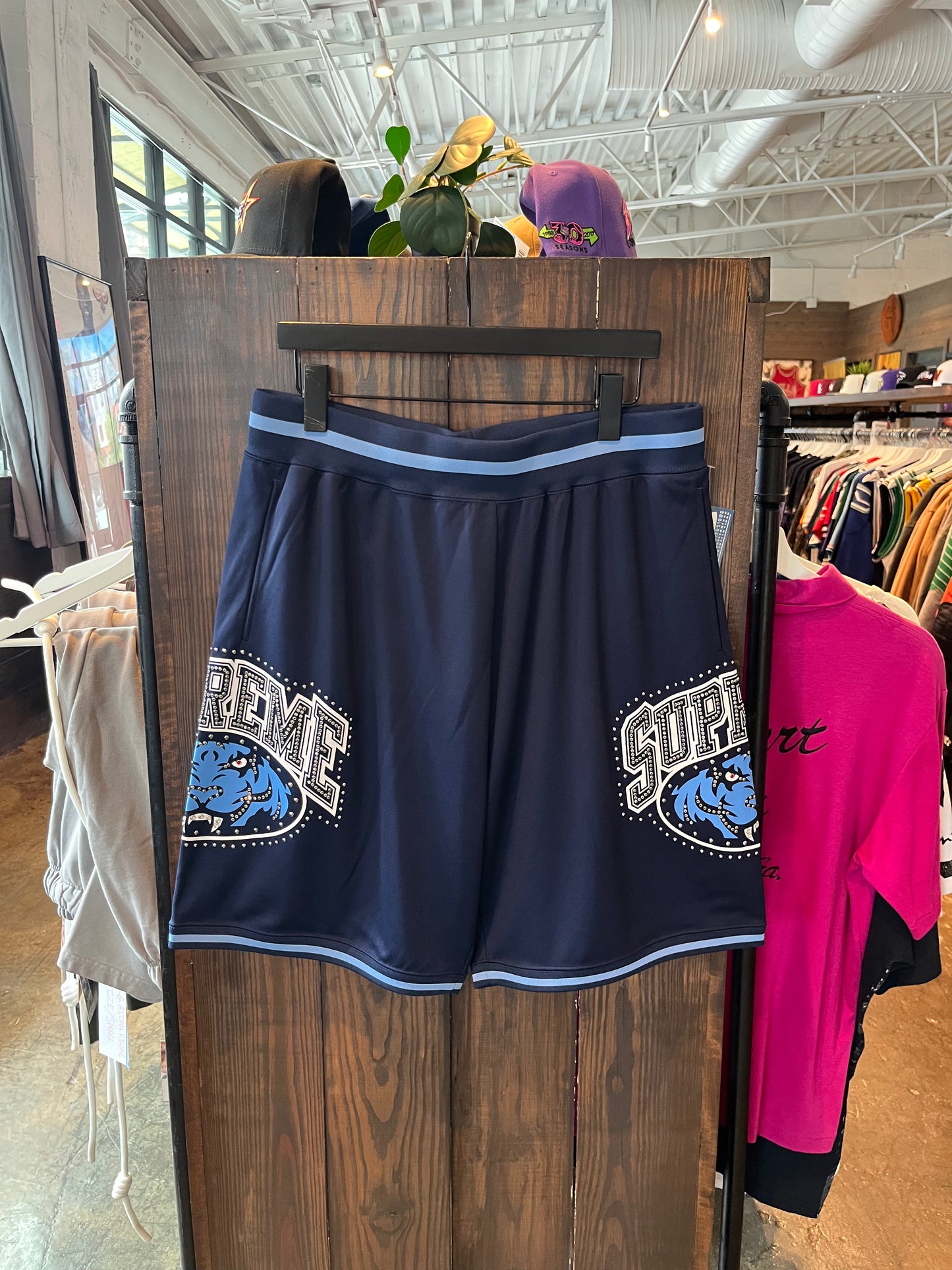 Supreme Studded Basketball Shorts (M)
