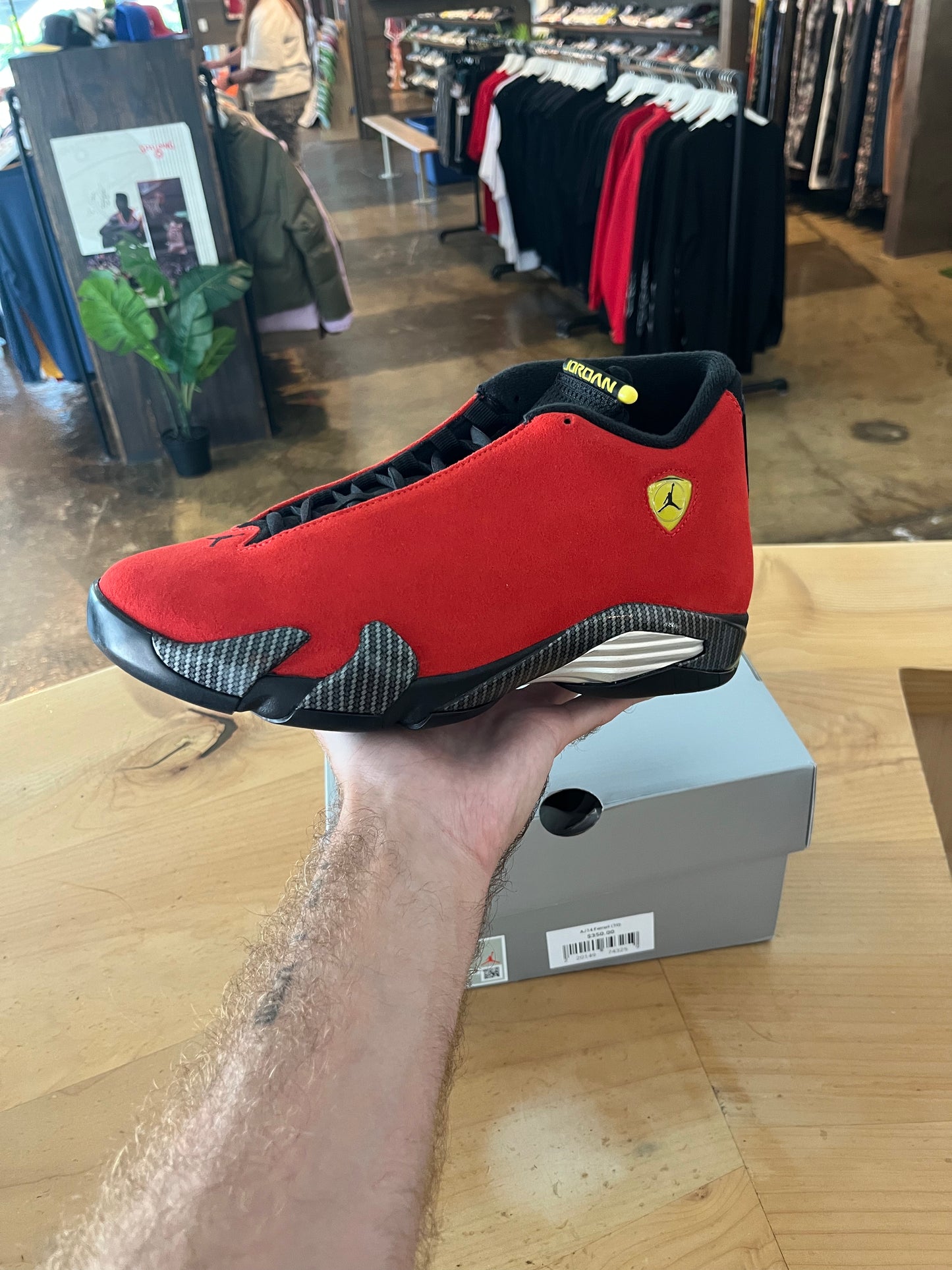 AJ14 Ferrari (10)