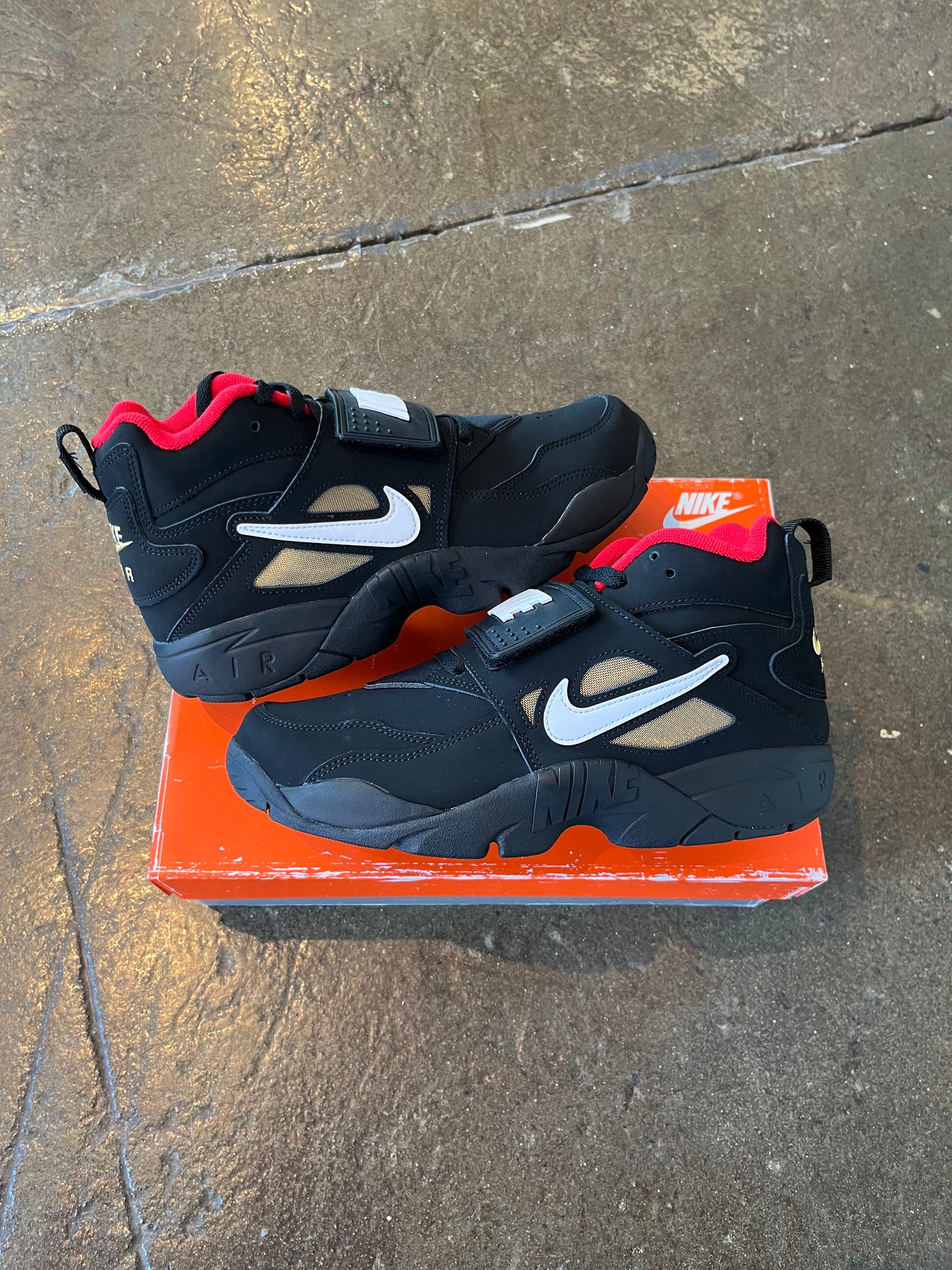 Deion Air DT Atlanta (9.5) #170/500