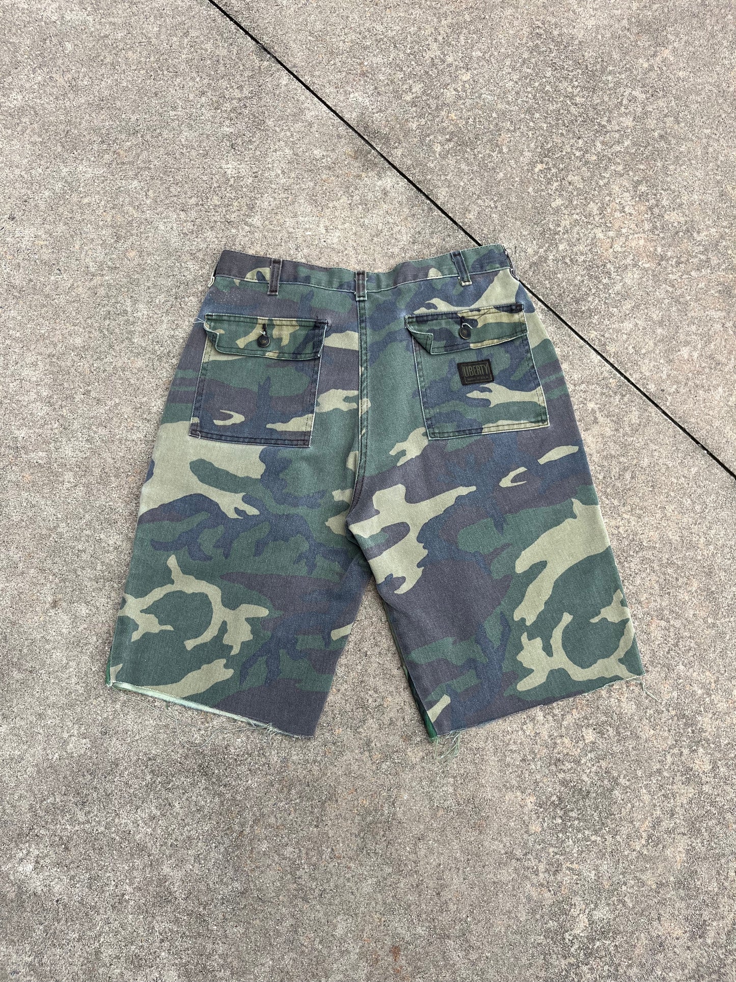 Vintage Paneled Camo Cargo Shorts (32)