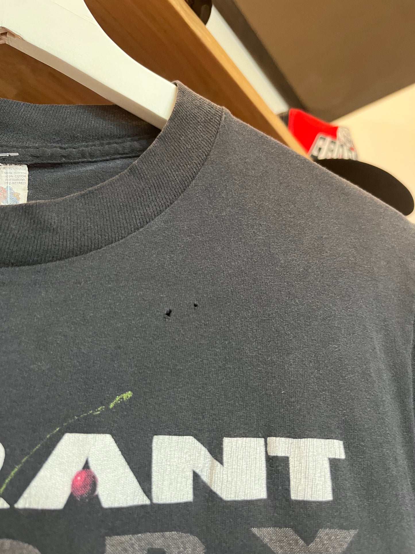 Vintage Warrant Cherry Pie Tour Tee (L)