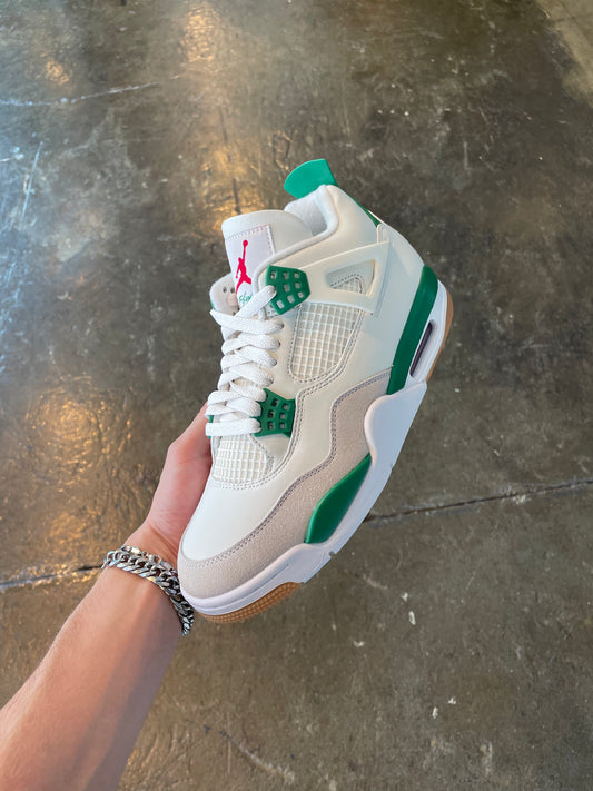 AJ4 SB Pine Green (8) DS