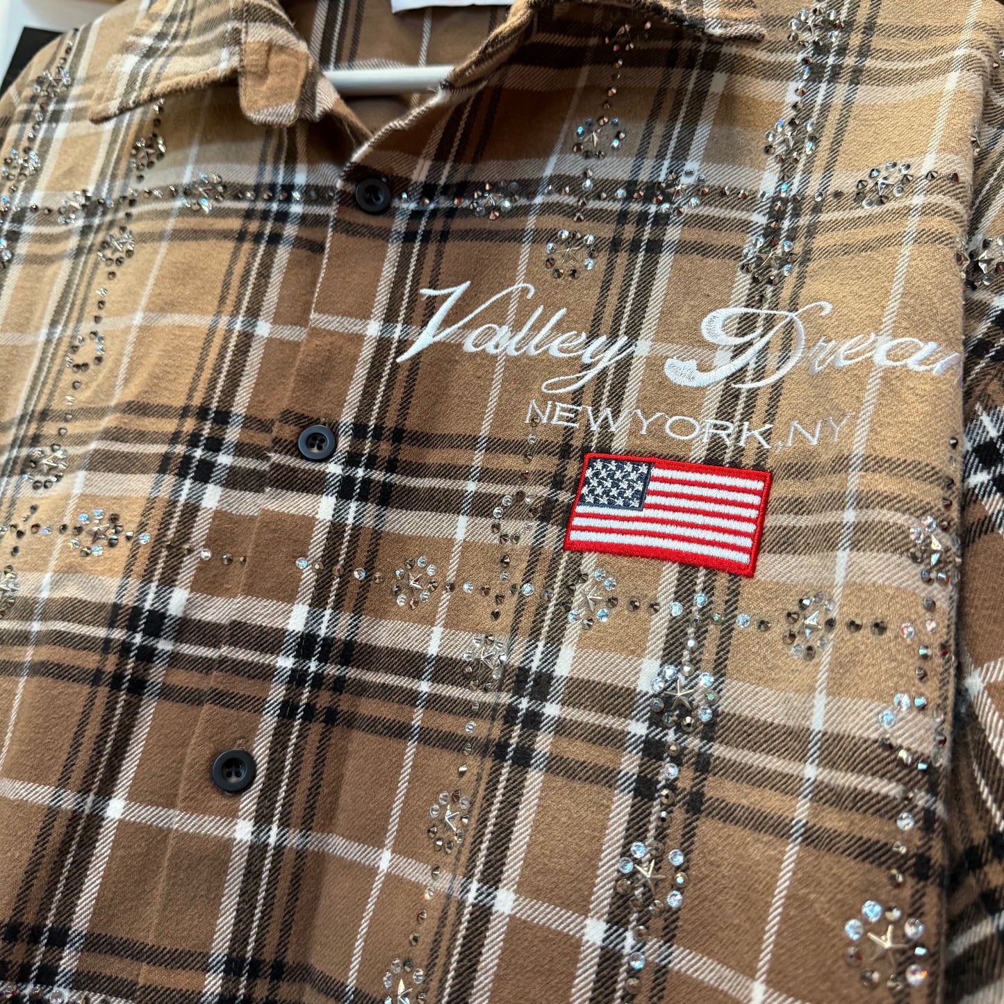 Vale Sports Button Up Shirt (XL)