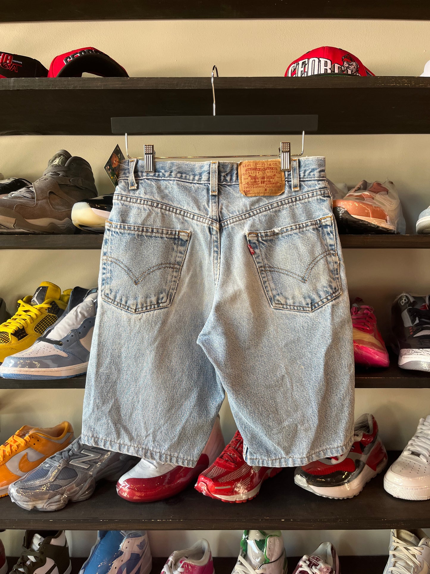 Vintage Levi’s Denim Shorts (29