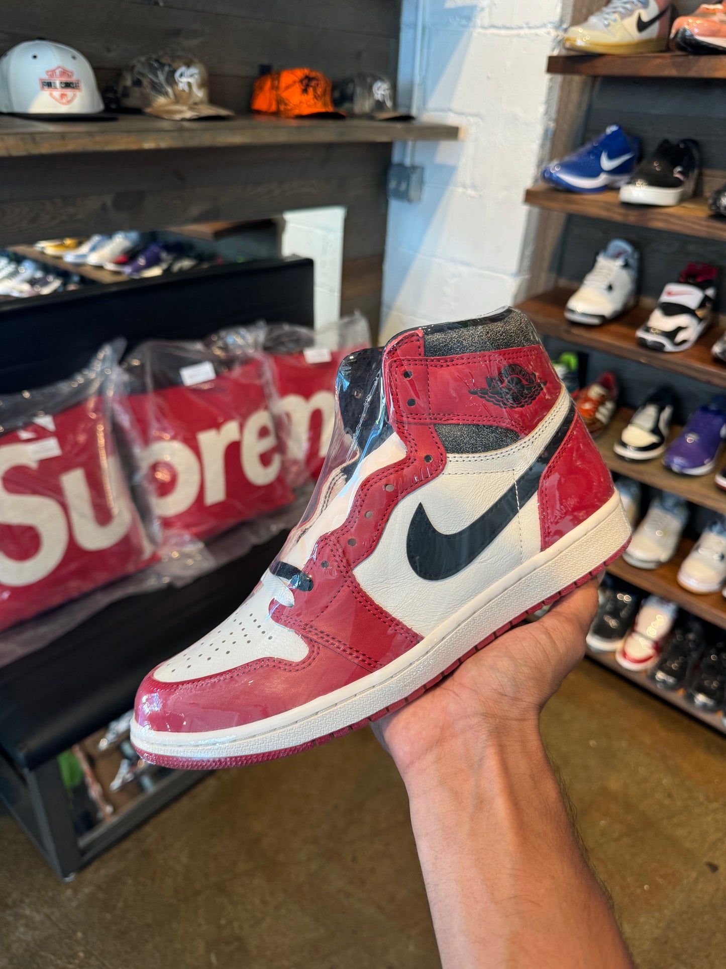 AJ1 Lost & Found (10)