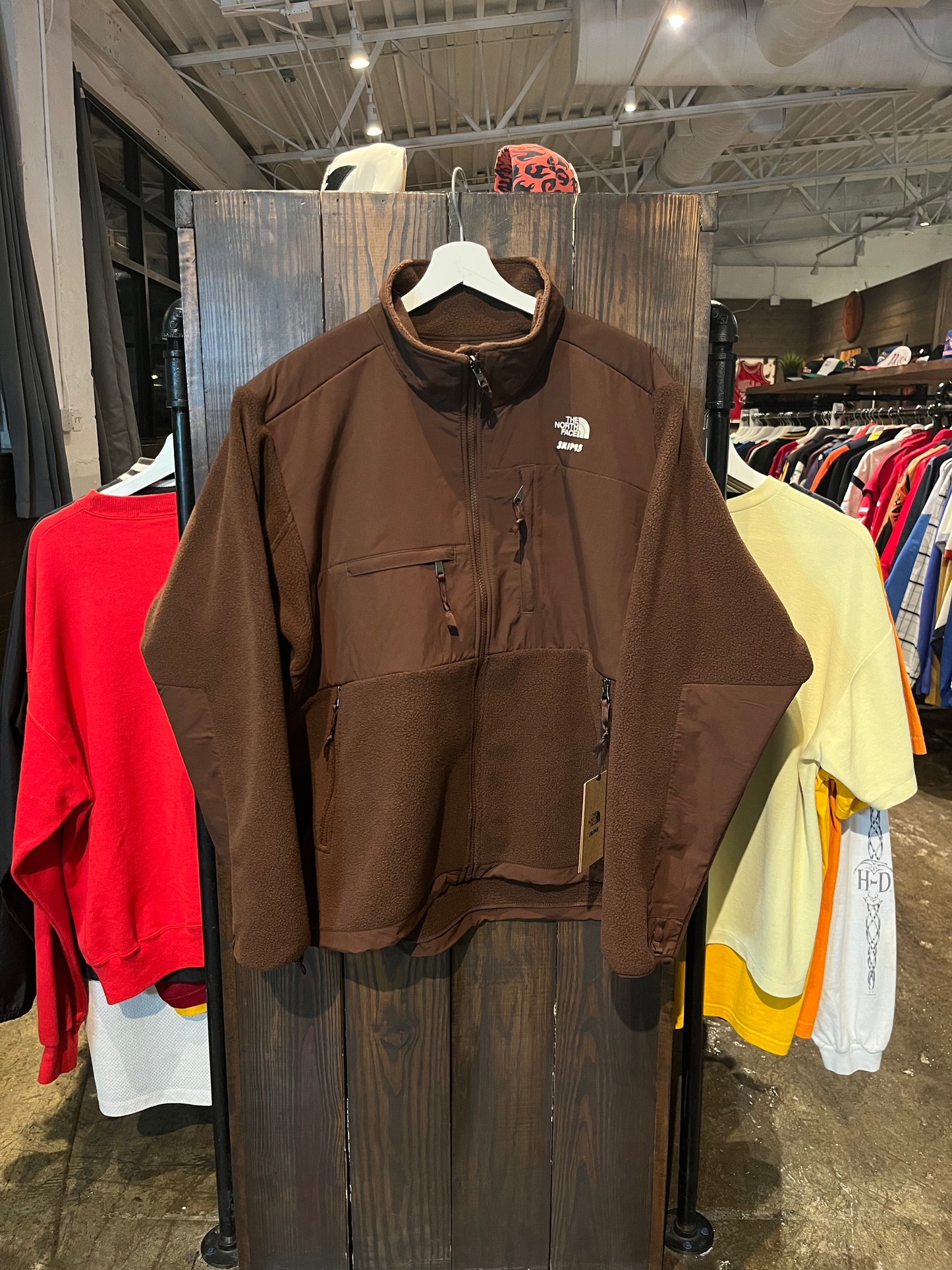 TNF Skims Denali Brown (L)