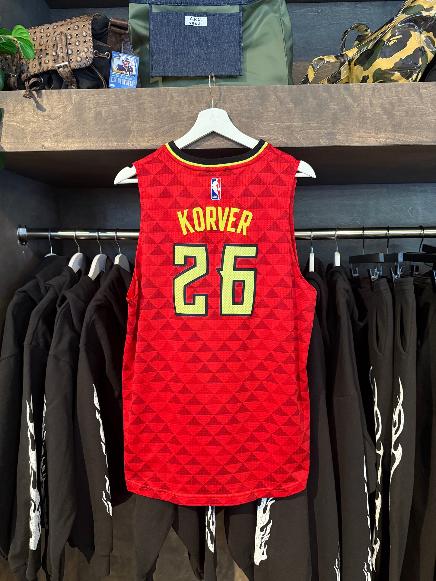 Hawks Korver Jersey (M/L)