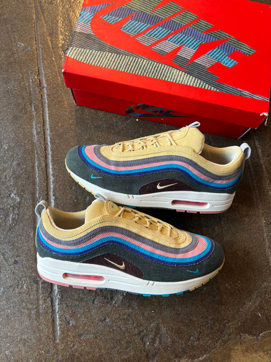 AM 1/97 SW (12) worn