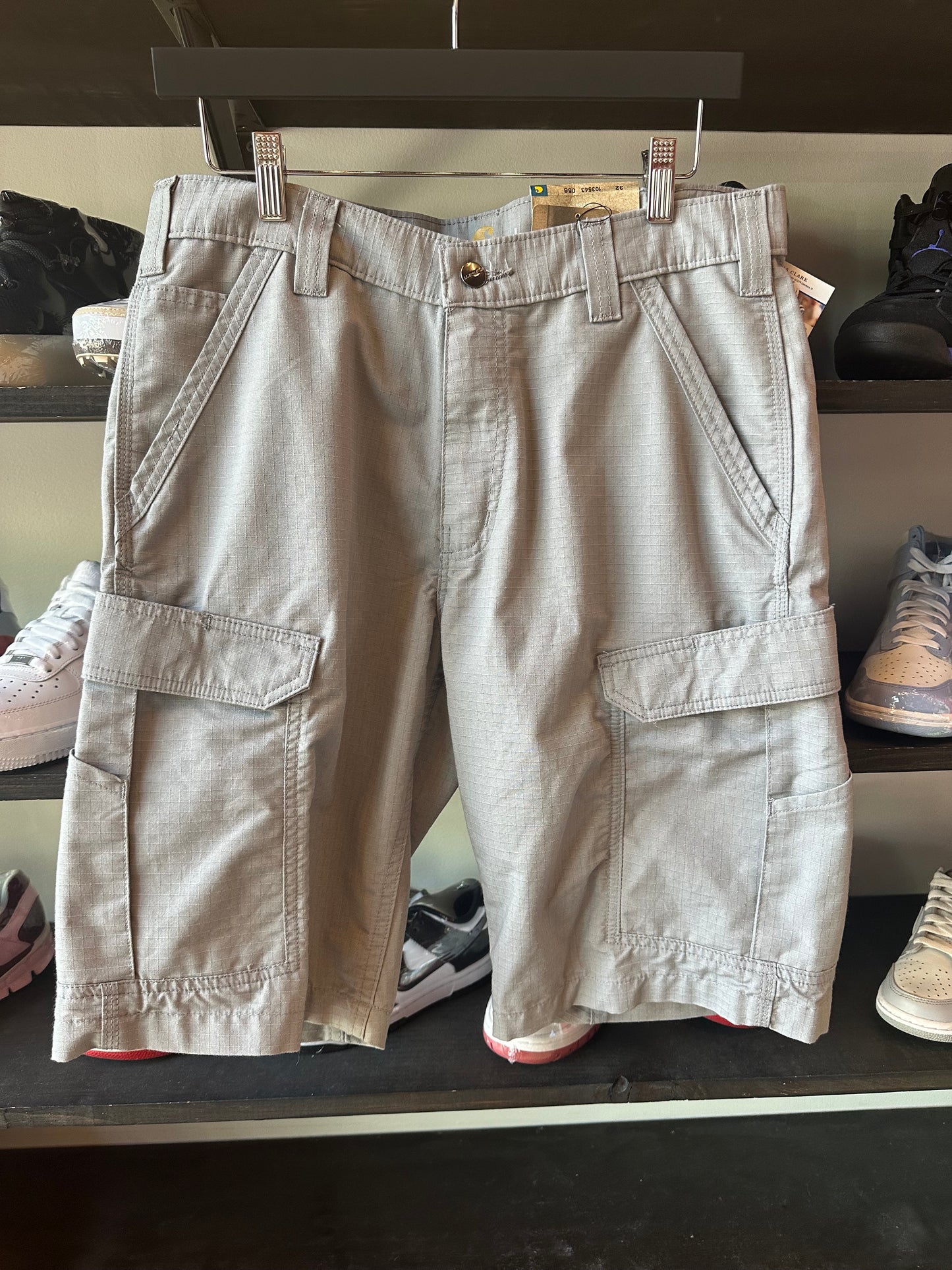 Carhartt shorts (32)