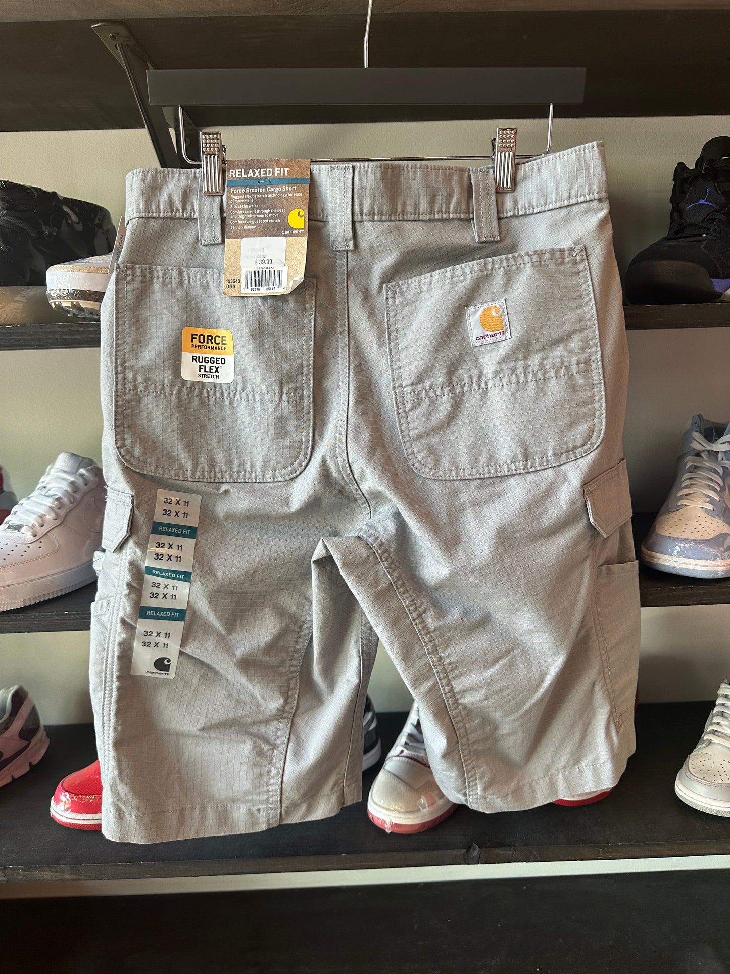 Carhartt shorts (32)