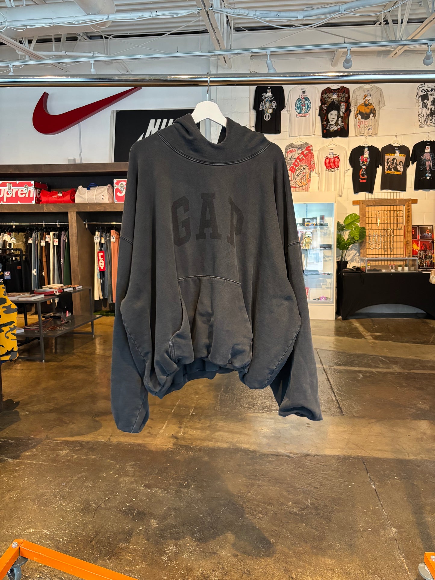 Yzy Gap Dove Hoodie (L) Lightly Worn