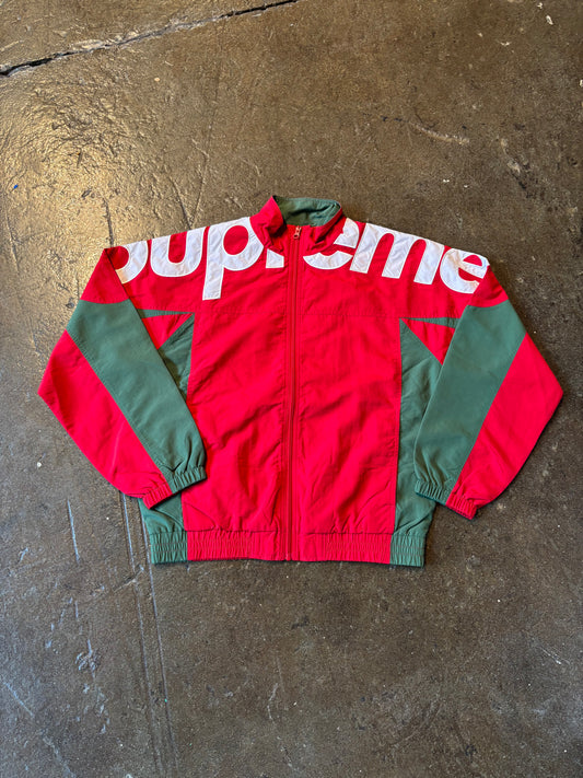 Supreme zip up (M)