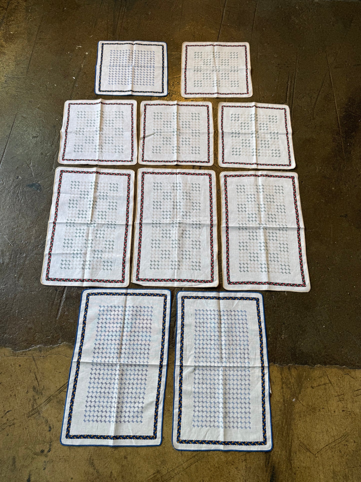 Gucci Table Mats (Lot Of 10)