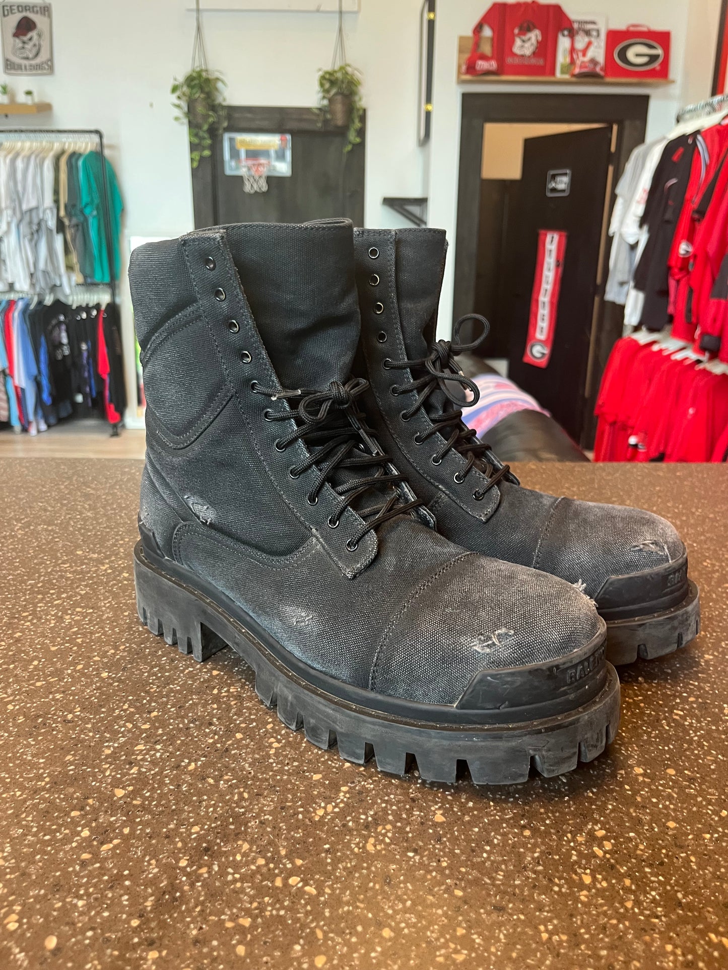 Balenciaga Strike Boot (45)