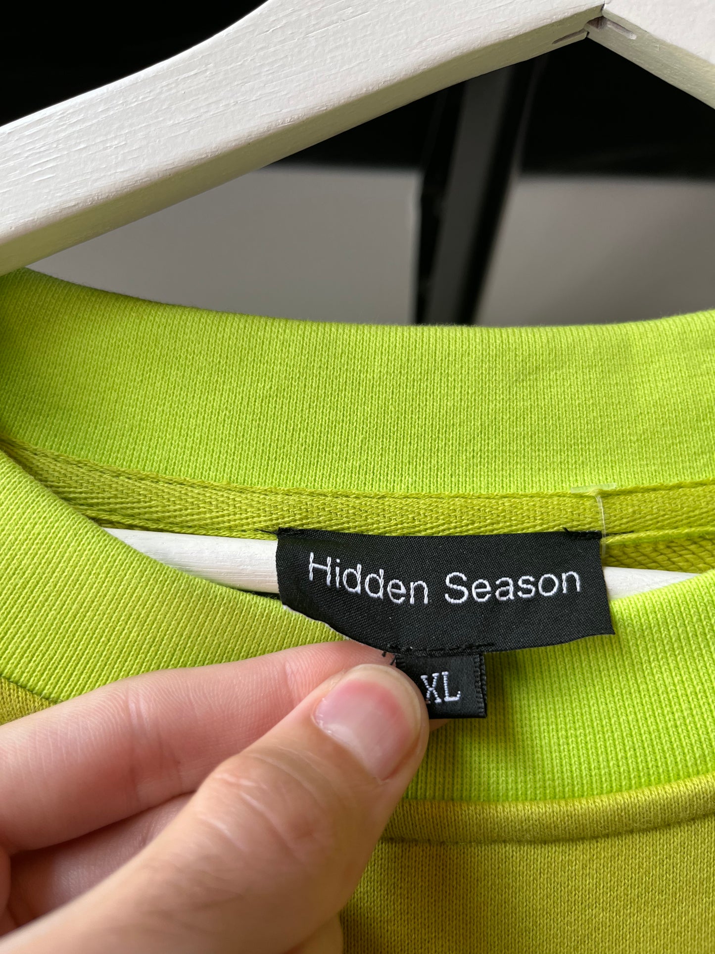 Hidden Season Crewneck (XL)