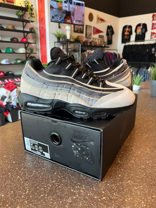 AM95 CDG (10)